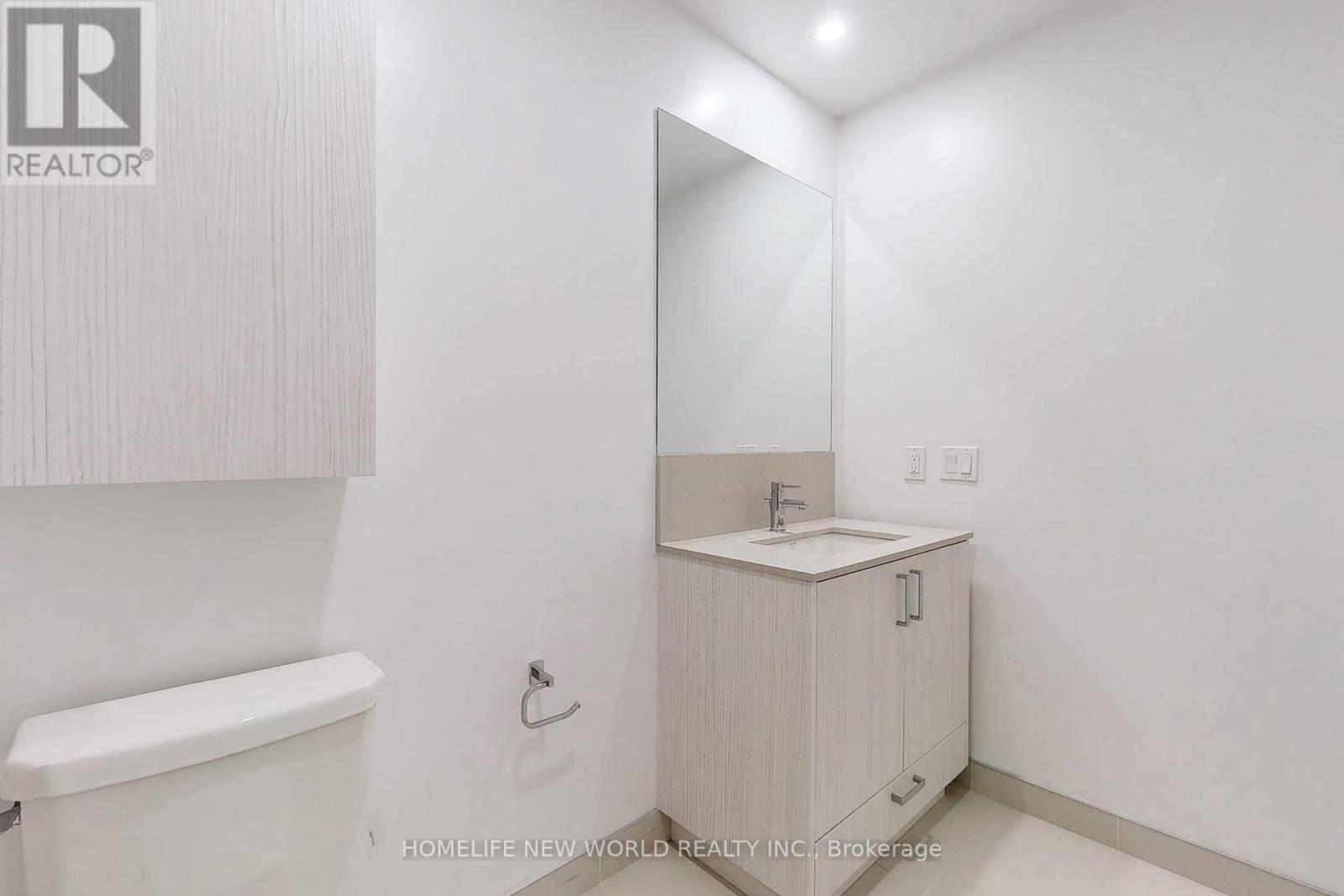 814 - 1787 St Clair Avenue W, Toronto, Ontario  M6N 0B7 - Photo 21 - W12181629
