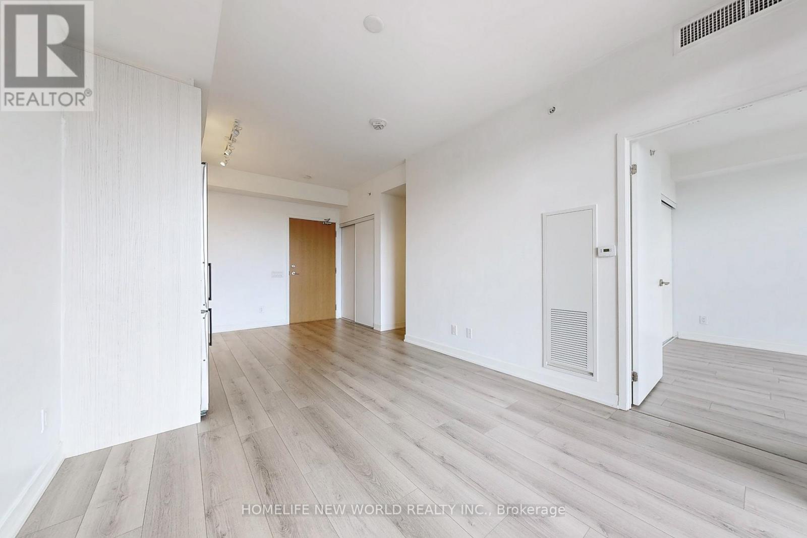 814 - 1787 St Clair Avenue W, Toronto (Weston-Pellam Park), Ontario  M6N 0B7 - Photo 7 - W12181629