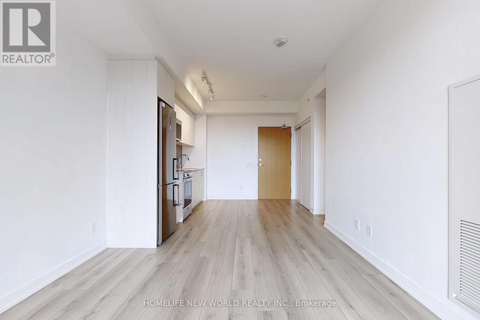 814 - 1787 St Clair Avenue W, Toronto, Ontario  M6N 0B7 - Photo 8 - W12181629