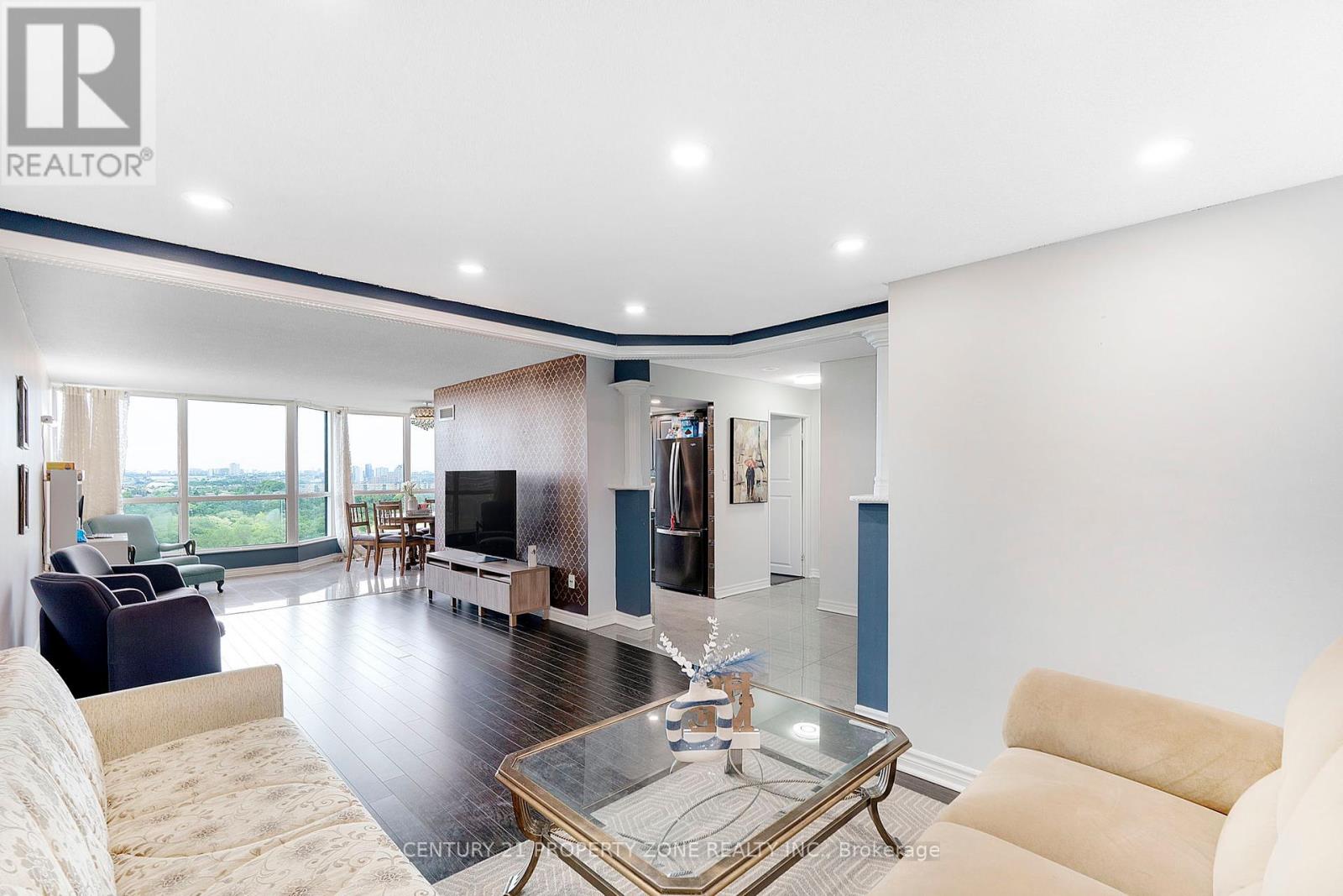 1411 - 5 Rowntree Road, Toronto, Ontario  M9V 5G9 - Photo 1 - W12181656