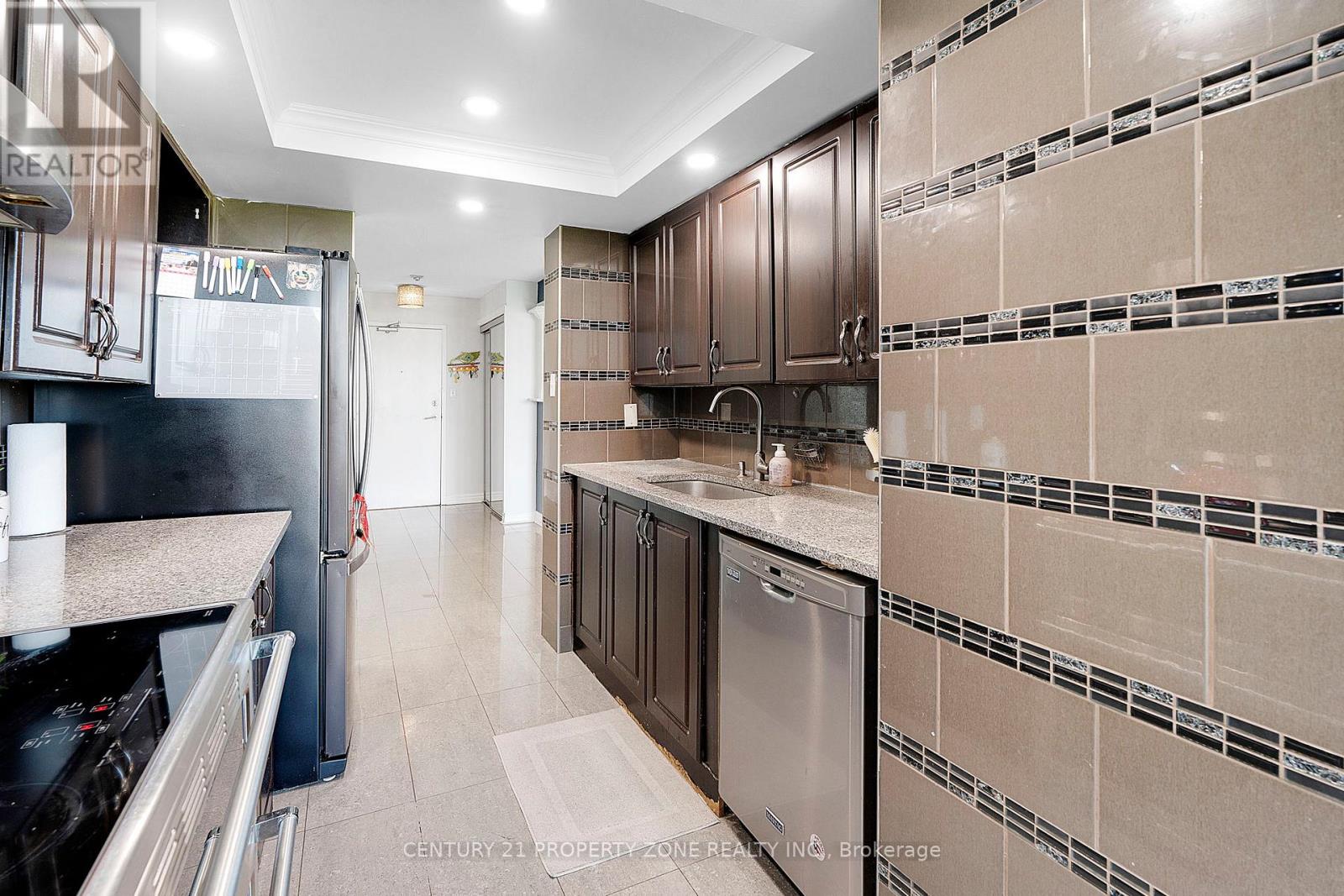 1411 - 5 Rowntree Road, Toronto, Ontario  M9V 5G9 - Photo 10 - W12181656
