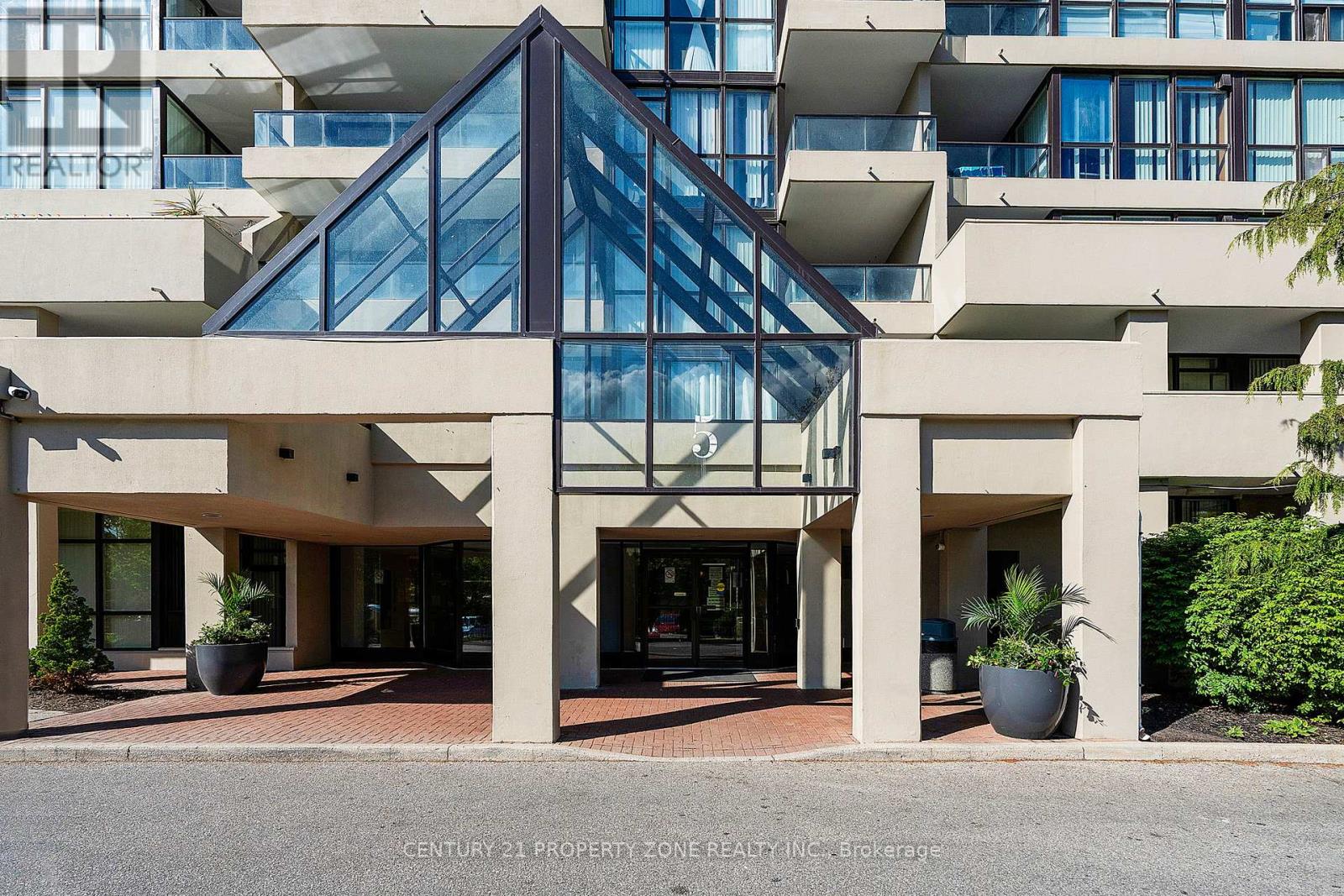 1411 - 5 Rowntree Road, Toronto, Ontario  M9V 5G9 - Photo 27 - W12181656