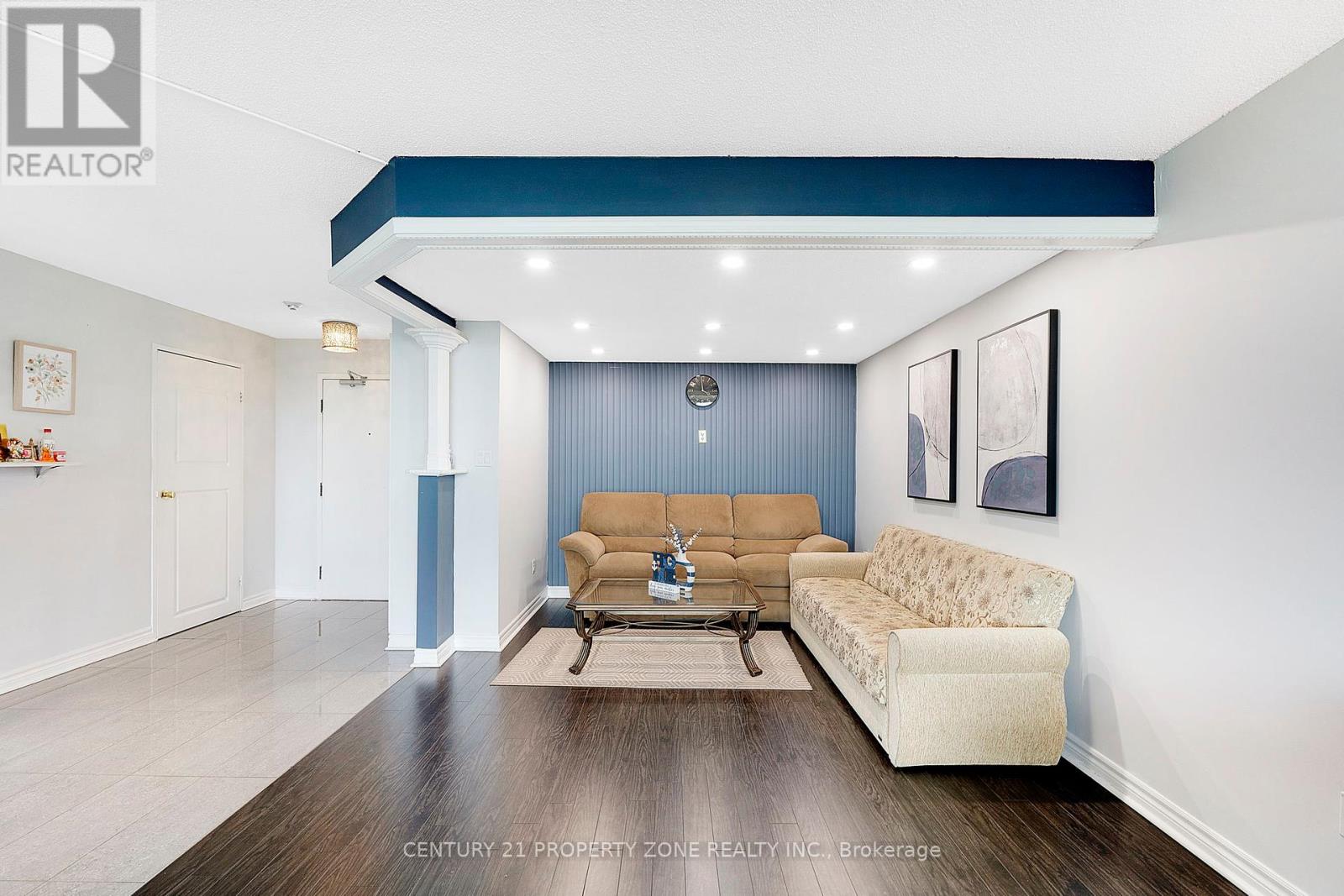 1411 - 5 Rowntree Road, Toronto, Ontario  M9V 5G9 - Photo 6 - W12181656