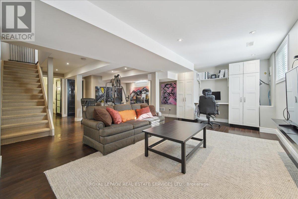 2313 Blue Oak Circle, Oakville, Ontario  L6M 5J3 - Photo 37 - W12181668