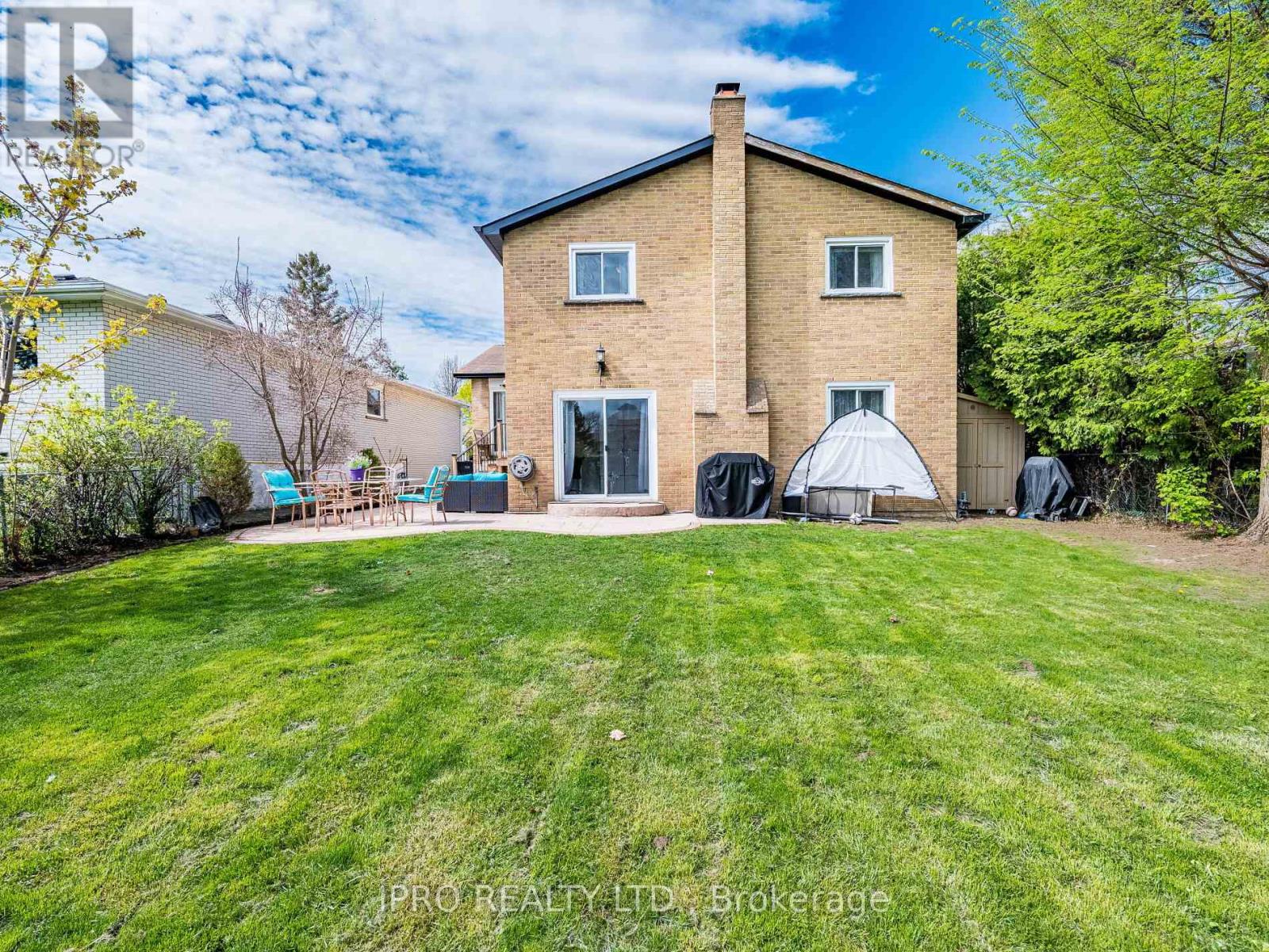 3525 Burningelm Crescent, Mississauga (Applewood), Ontario  L4Y 3L2 - Photo 47 - W12181679