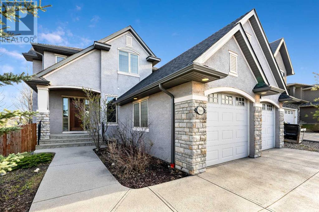Property at 599 Evergreen Circle SW image 1
