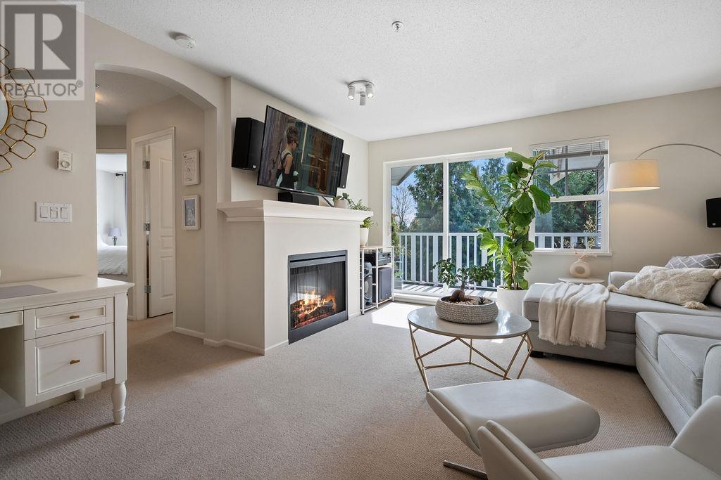314 7330 Salisbury Avenue, Burnaby, British Columbia  V5E 4N8 - Photo 1 - R3008464