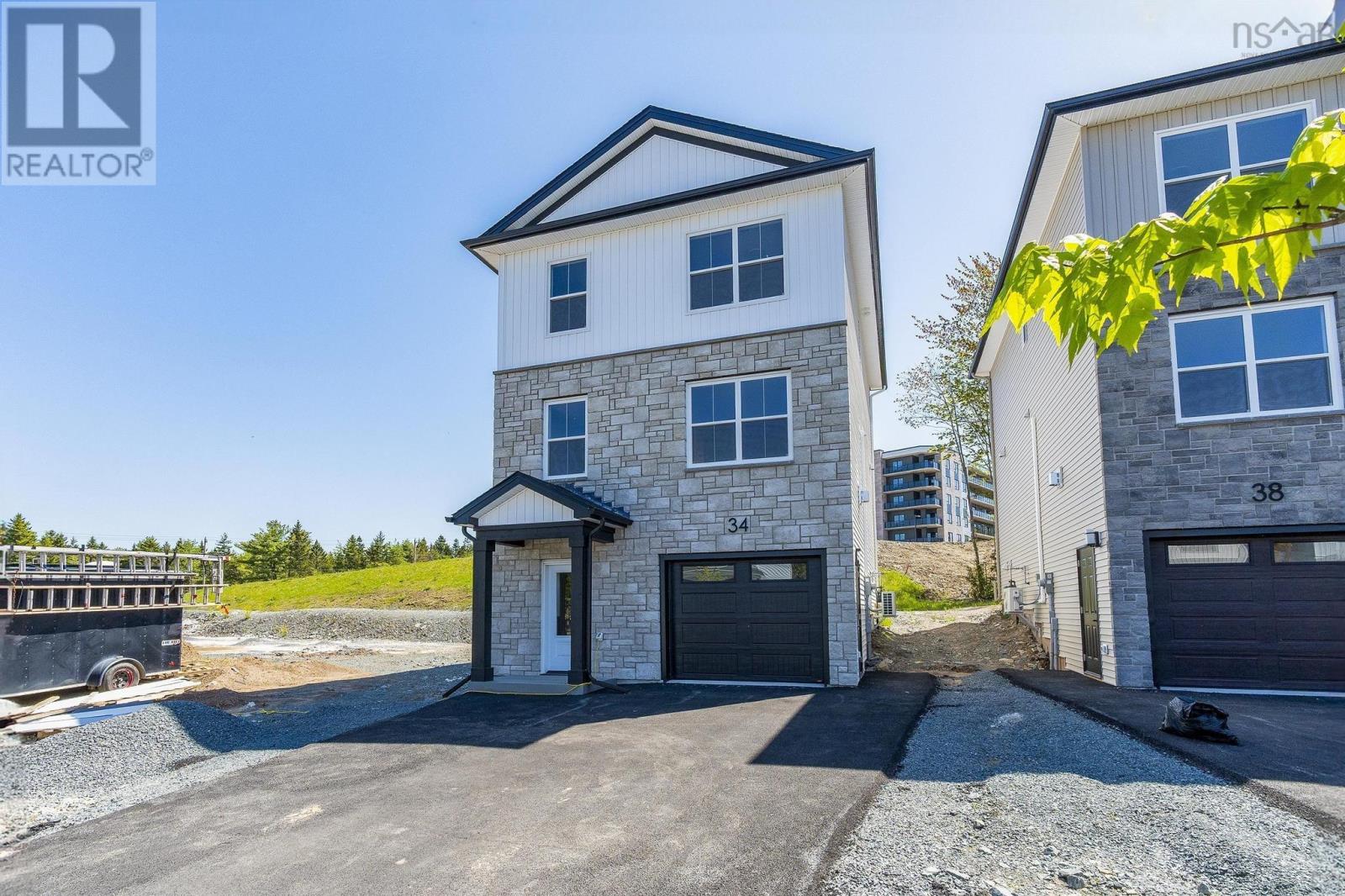 Property at PC-9 34 Pearlgarden Close image 3