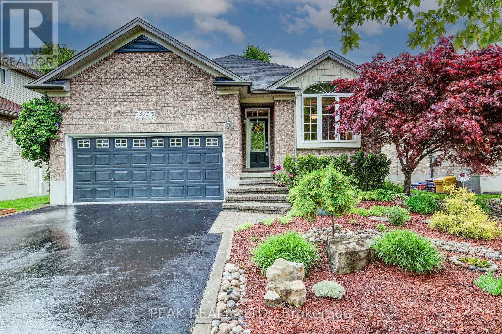 415 LAKE LOUISE BOULEVARD, waterloo, Ontario