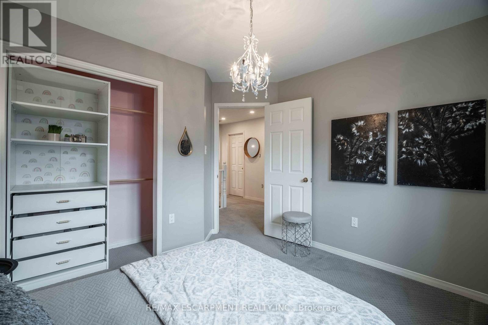 304 Acadia Drive, Hamilton, Ontario  L8W 3L1 - Photo 31 - X12181571