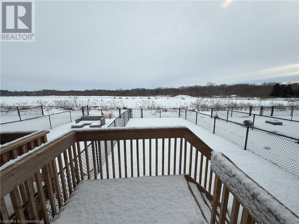 Photo 25 of 28 for 40 Middleton Street