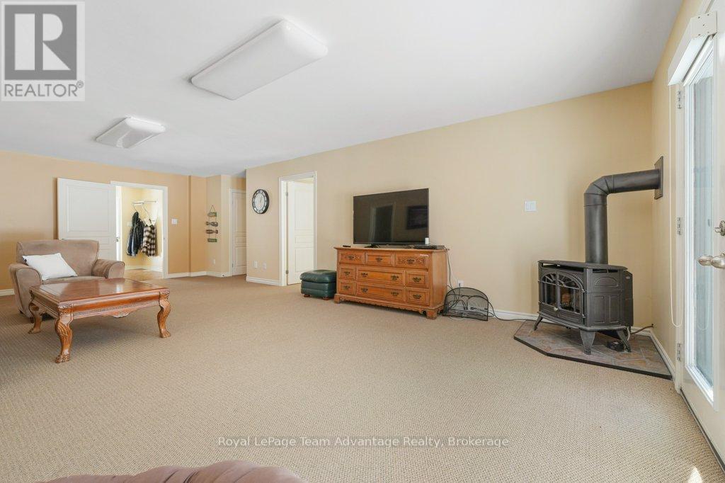 56 Granite Road N, The Archipelago, Ontario  P0G 1K0 - Photo 34 - X12014787