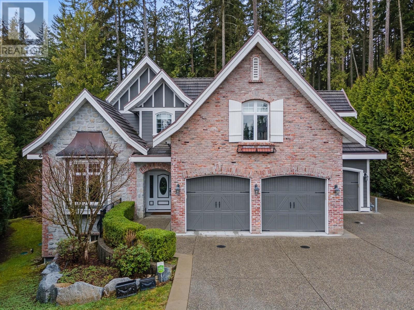 128 Deerview Lane, Port Moody, British Columbia  V3H 0A3 - Photo 2 - R2990312