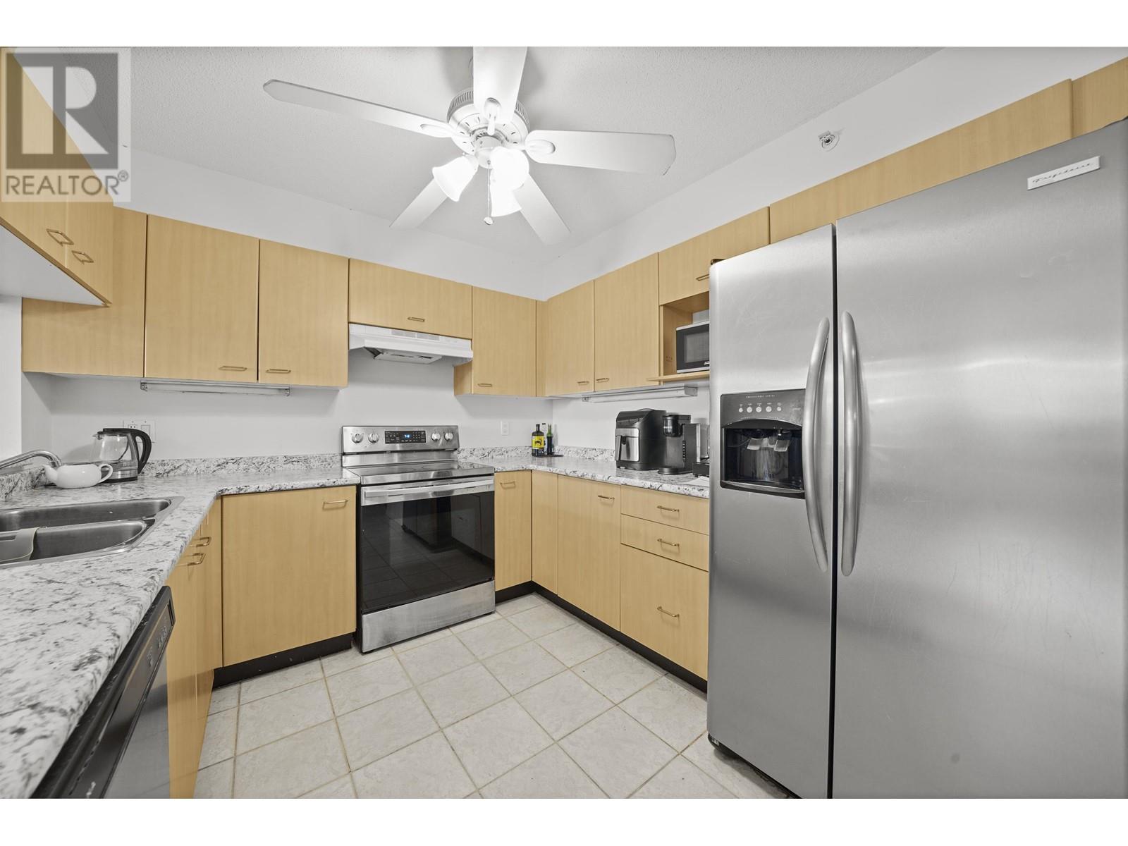 407 1148 Heffley Crescent, Coquitlam, British Columbia  V3B 8A6 - Photo 4 - R3004330