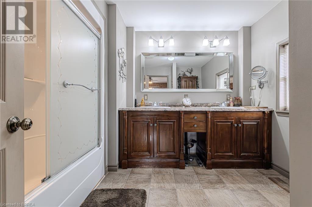 Photo 30 of 50 for 388 Mckellar Street