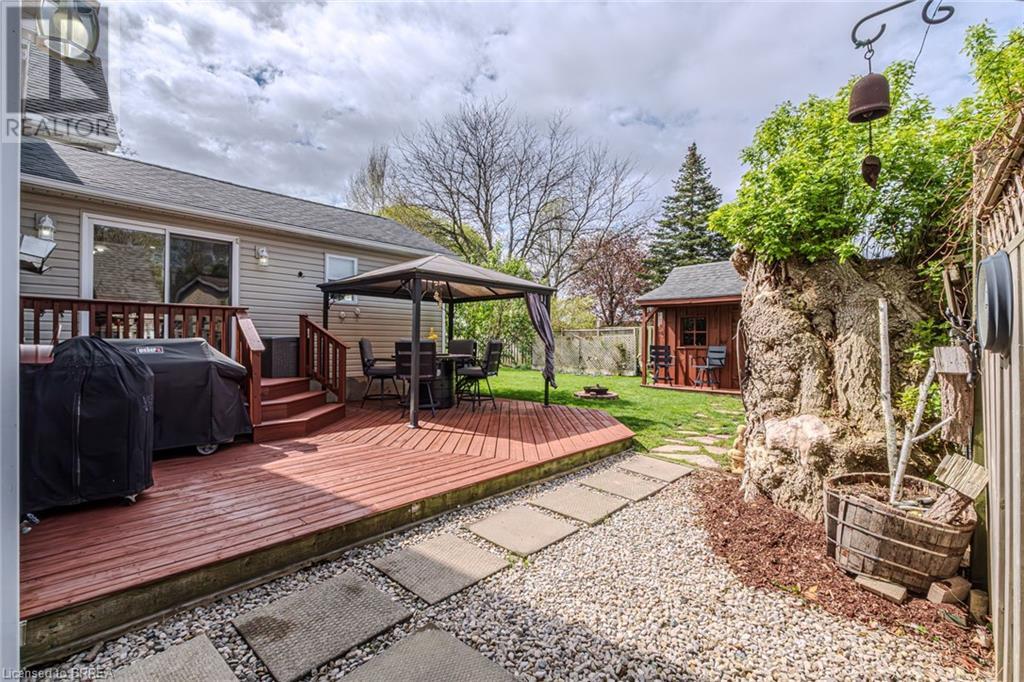 Photo 44 of 50 for 388 Mckellar Street