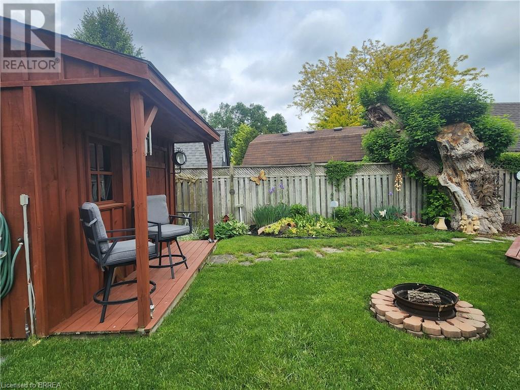 Photo 49 of 50 for 388 Mckellar Street