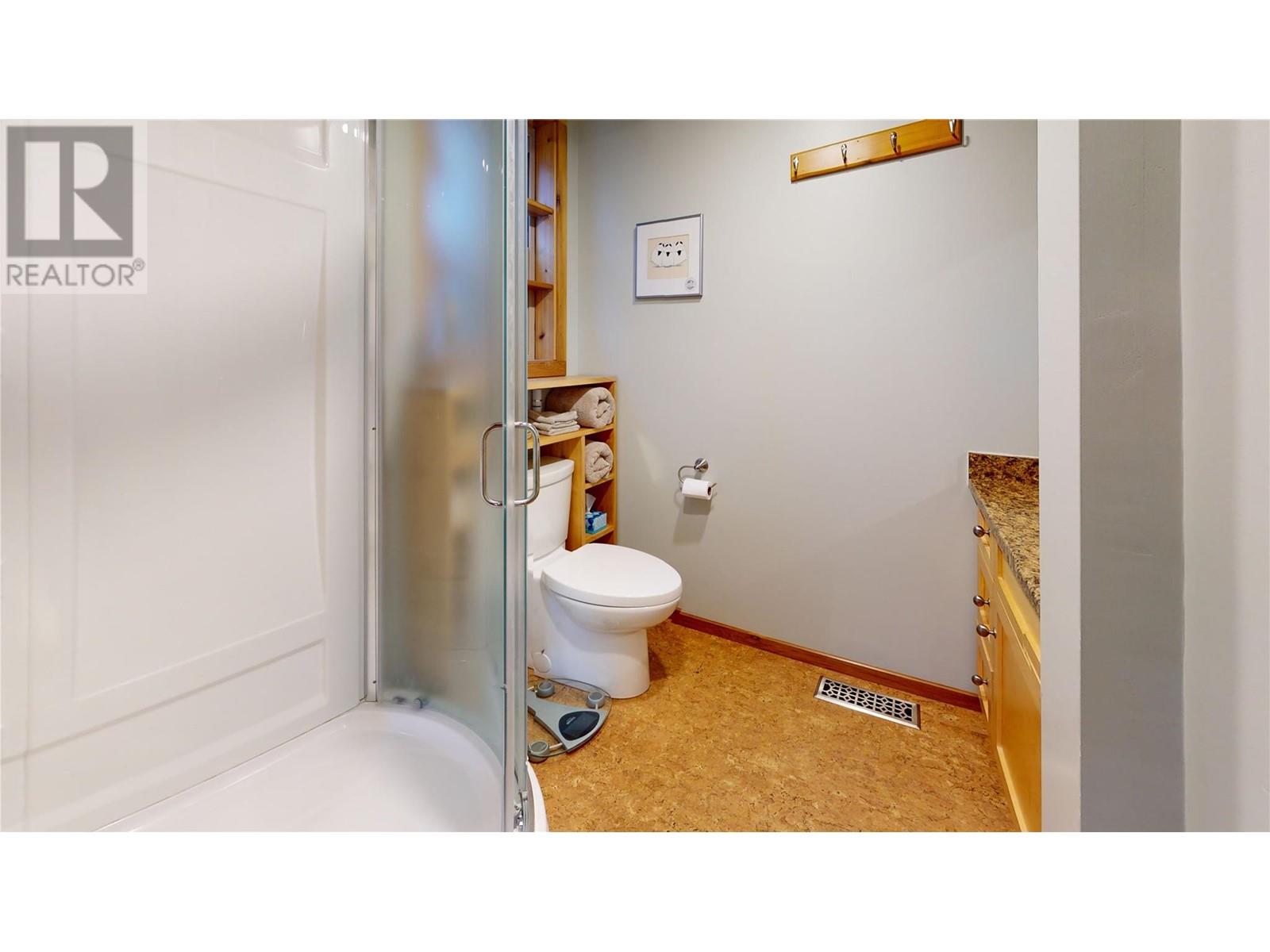 3286 Hurstfield Road, Blind Bay, British Columbia  V0E 1H1 - Photo 20 - 10341105