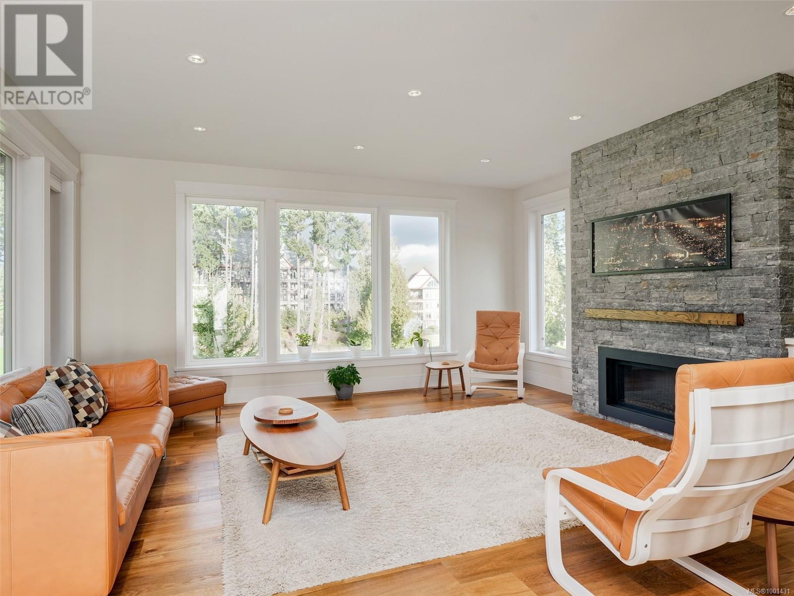 Property at 2156 Champions Way image 3