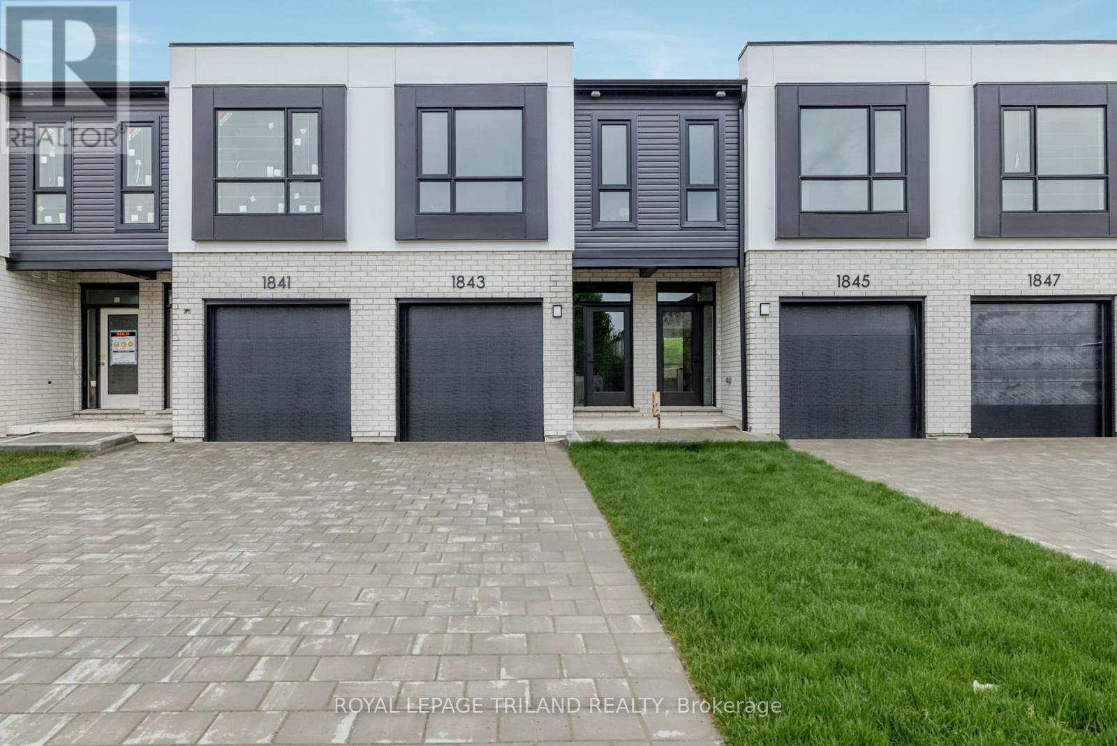 786 Banyan Lane