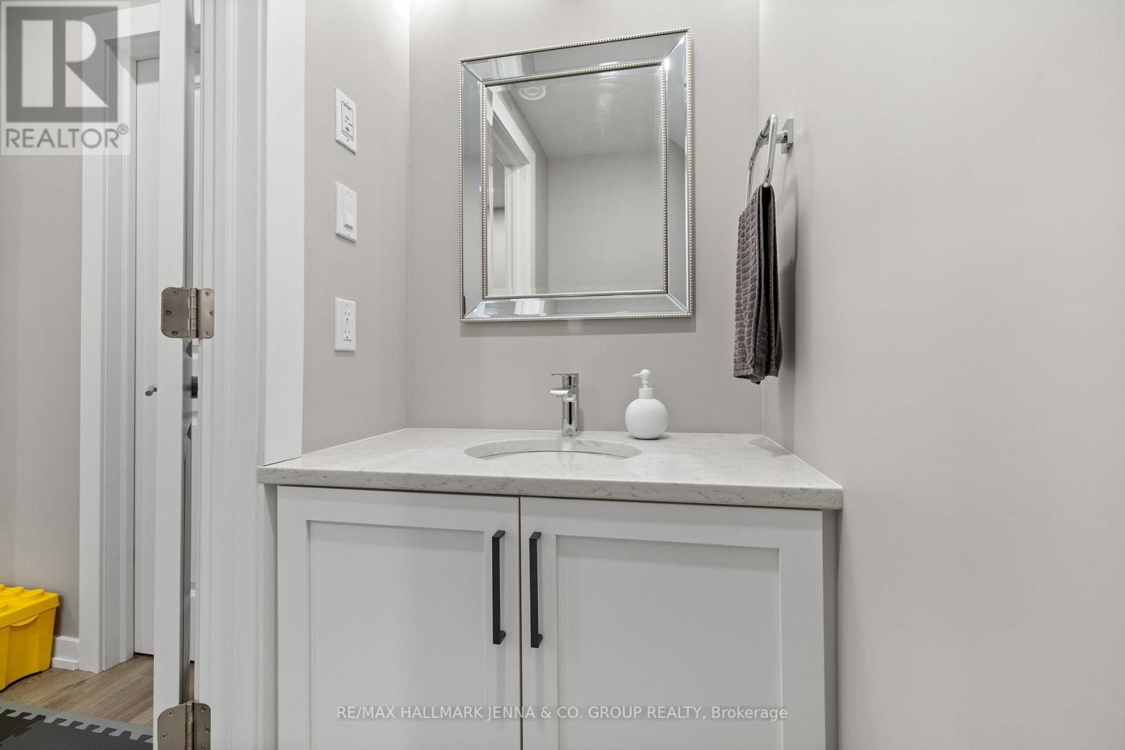 325 Via Verona Avenue, Ottawa, Ontario  K2J 5X9 - Photo 33 - X12181885