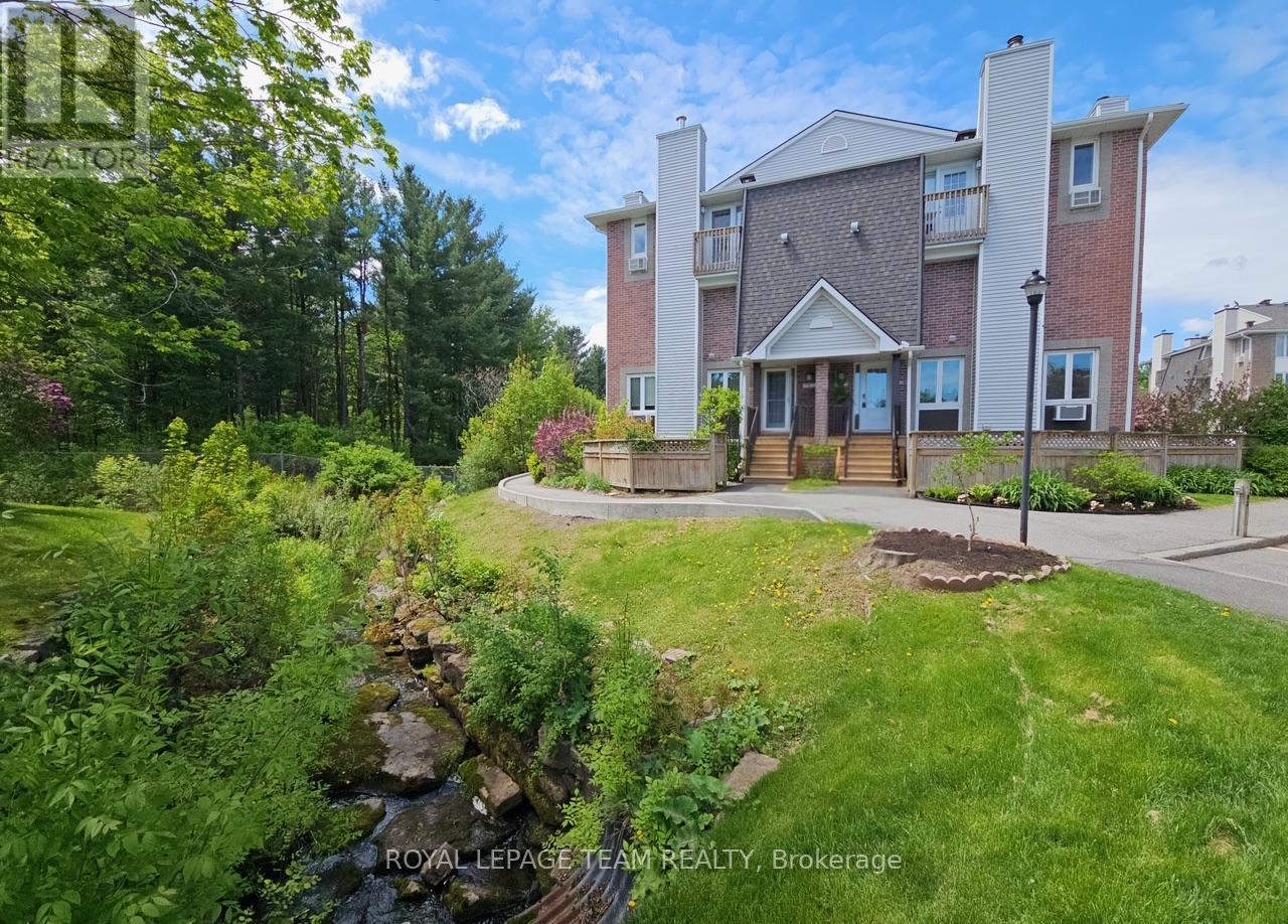 Property at 5 - 5 TIMBERVIEW WAY image 1