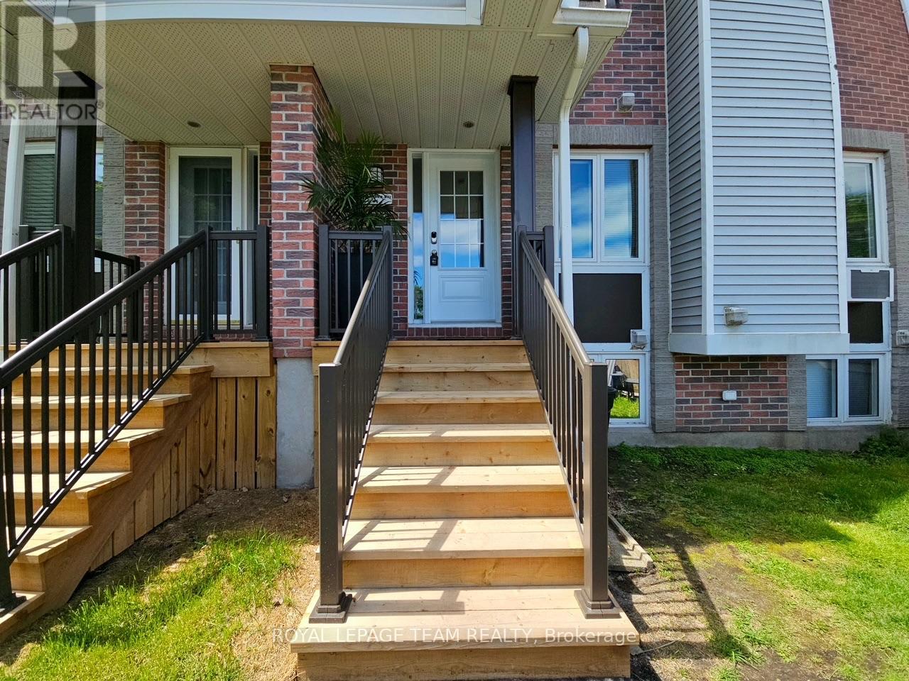 Property at 5 - 5 TIMBERVIEW WAY image 5