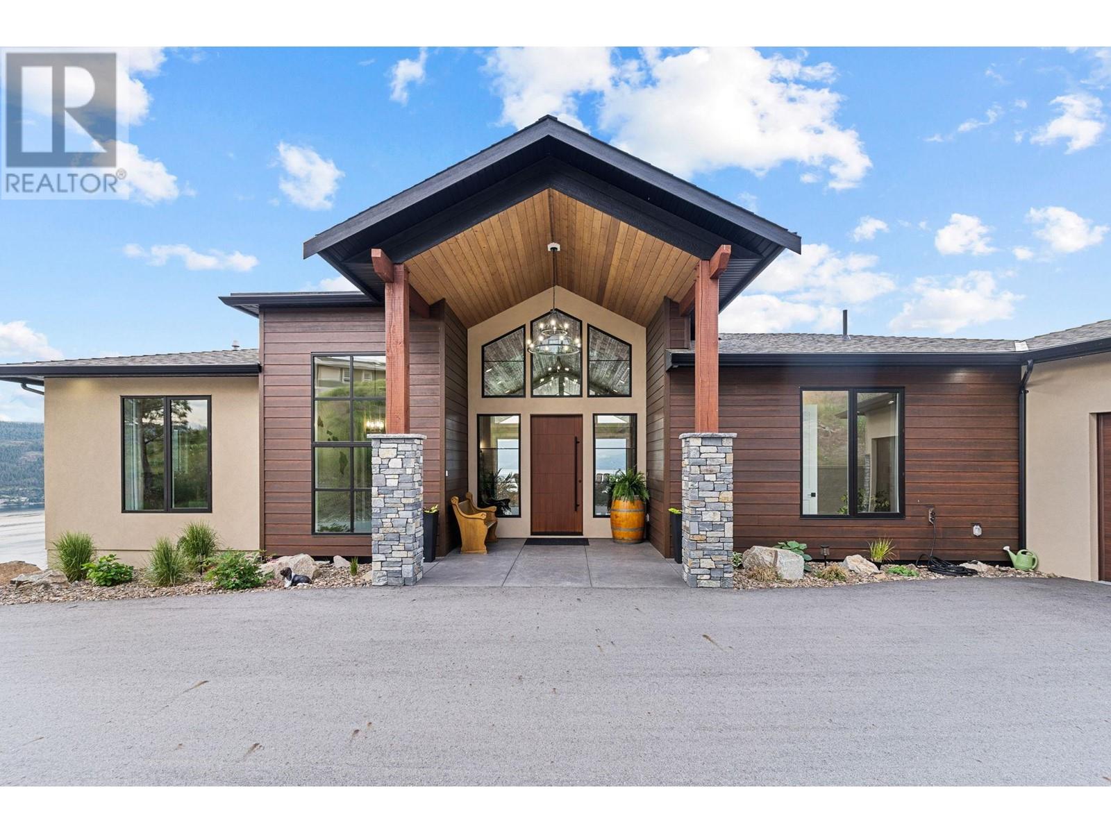 8836 Stonington Road, Vernon, British Columbia  V1H 2K8 - Photo 5 - 10348781