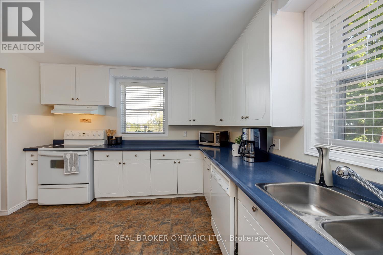 2359 Baseline Road W, Clarington, Ontario  L1C 5M2 - Photo 7 - E12181775