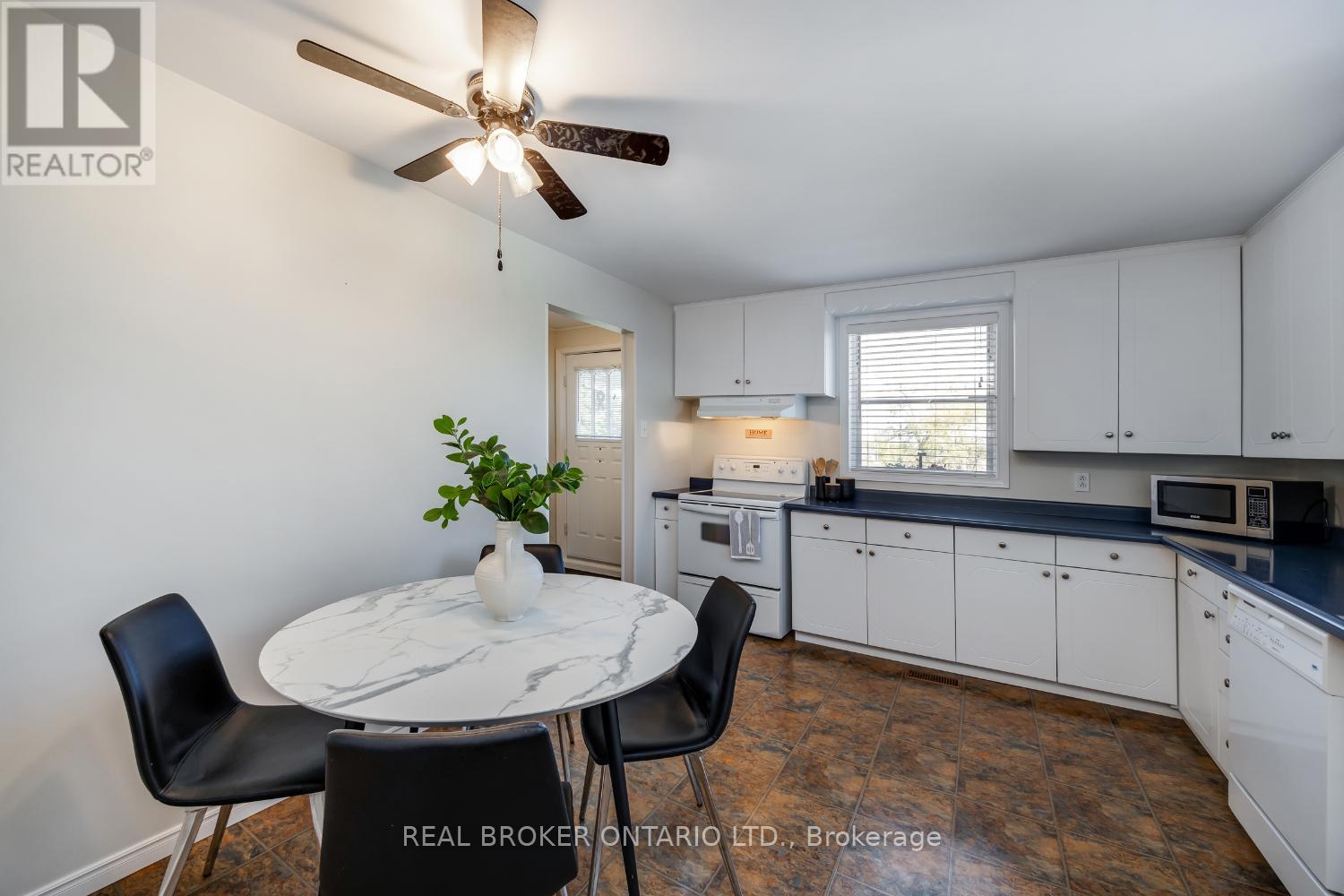 2359 Baseline Road W, Clarington, Ontario  L1C 5M2 - Photo 8 - E12181775