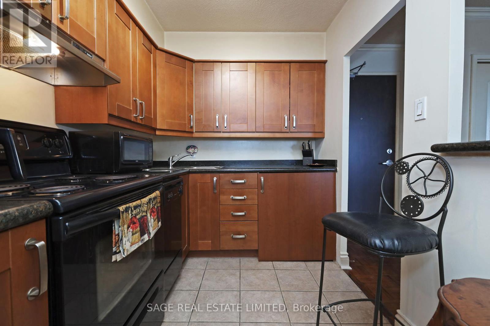 804 - 5949 Yonge Street, Toronto (Newtonbrook East), Ontario  M2M 3V8 - Photo 14 - C12181728