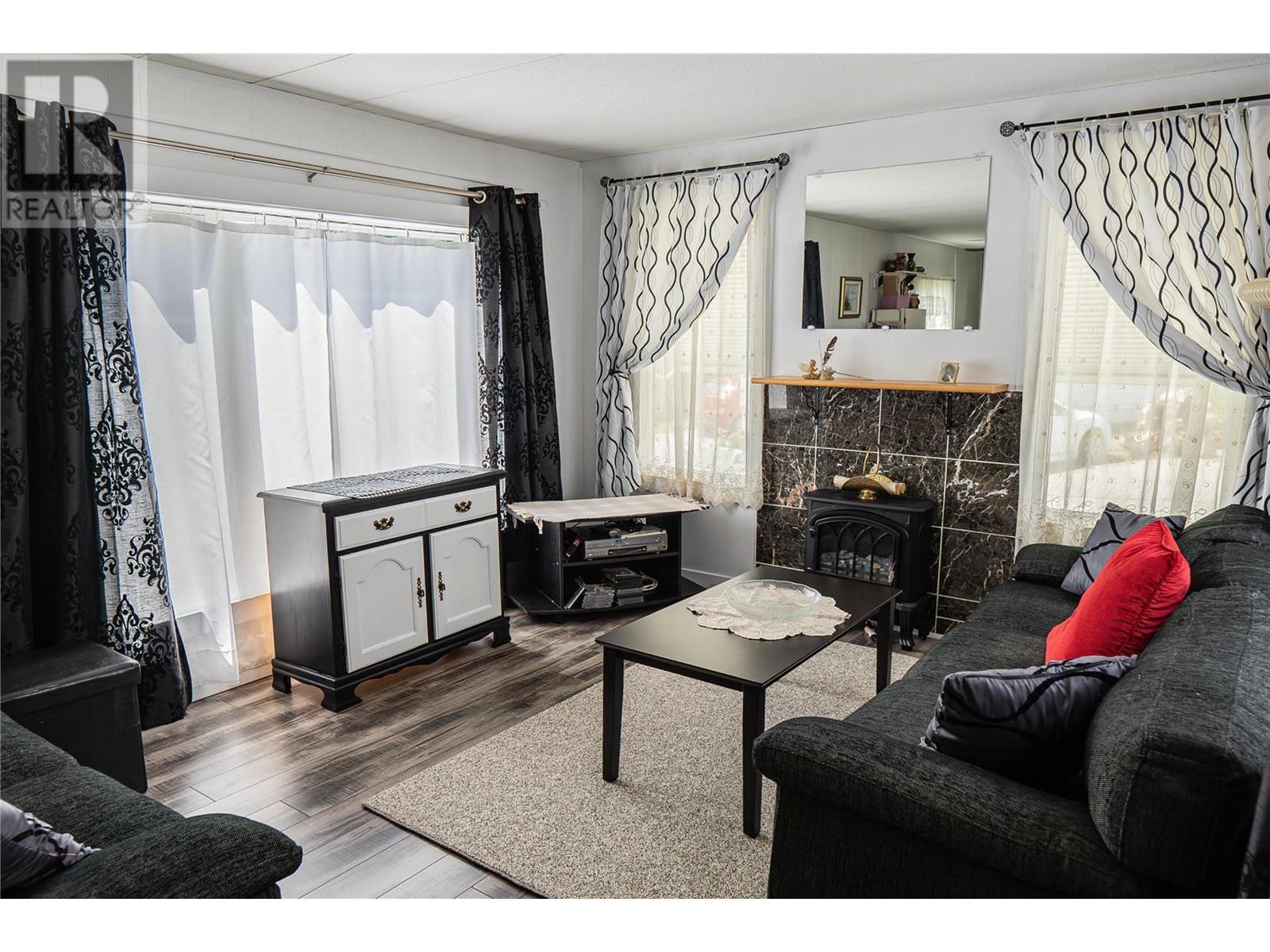 12022 Pretty Road Unit# 17, Lake Country, BC V4V1H1