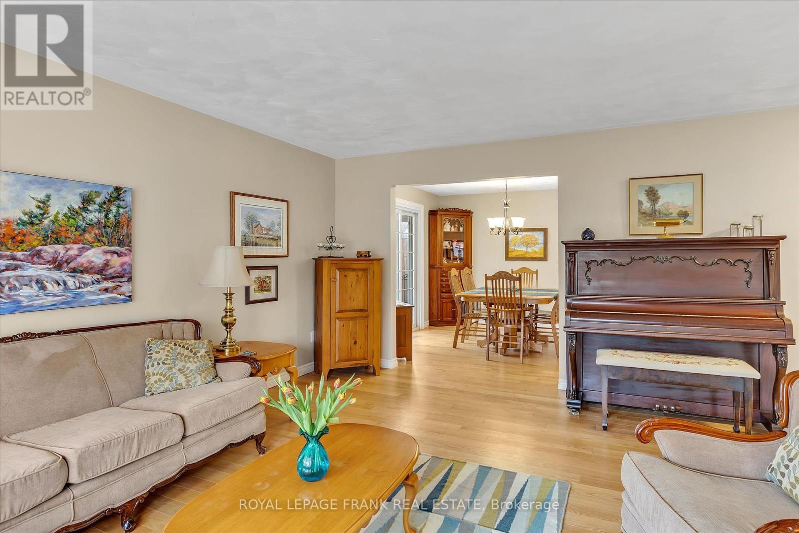 1690 Pinehill Drive, Peterborough West, Ontario  K9J 7G4 - Photo 8 - X12181855