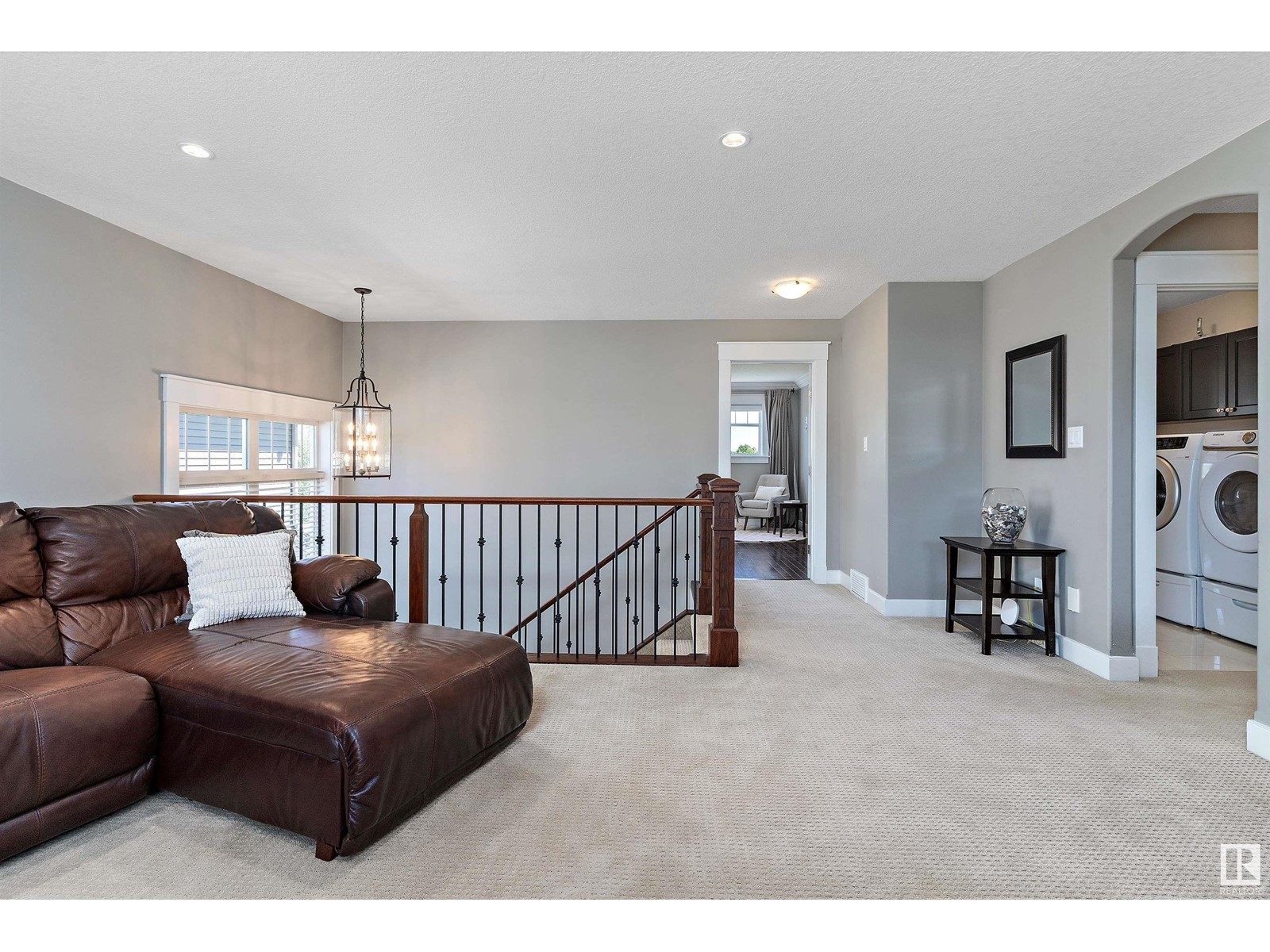 Property at 26 VERONA CR image 3