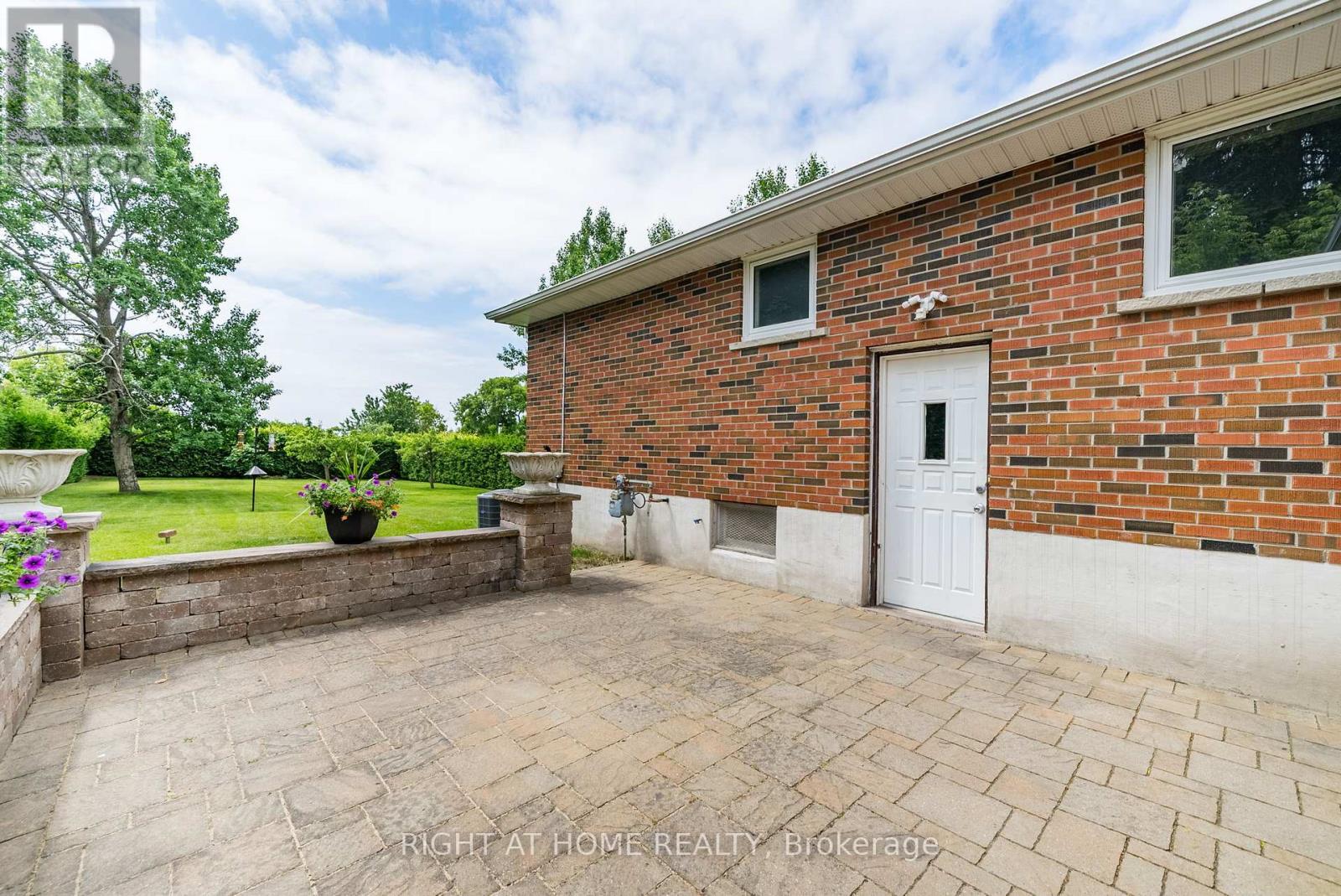 109 Crawforth Street, Whitby, Ontario  L1N 3S4 - Photo 39 - E12181711