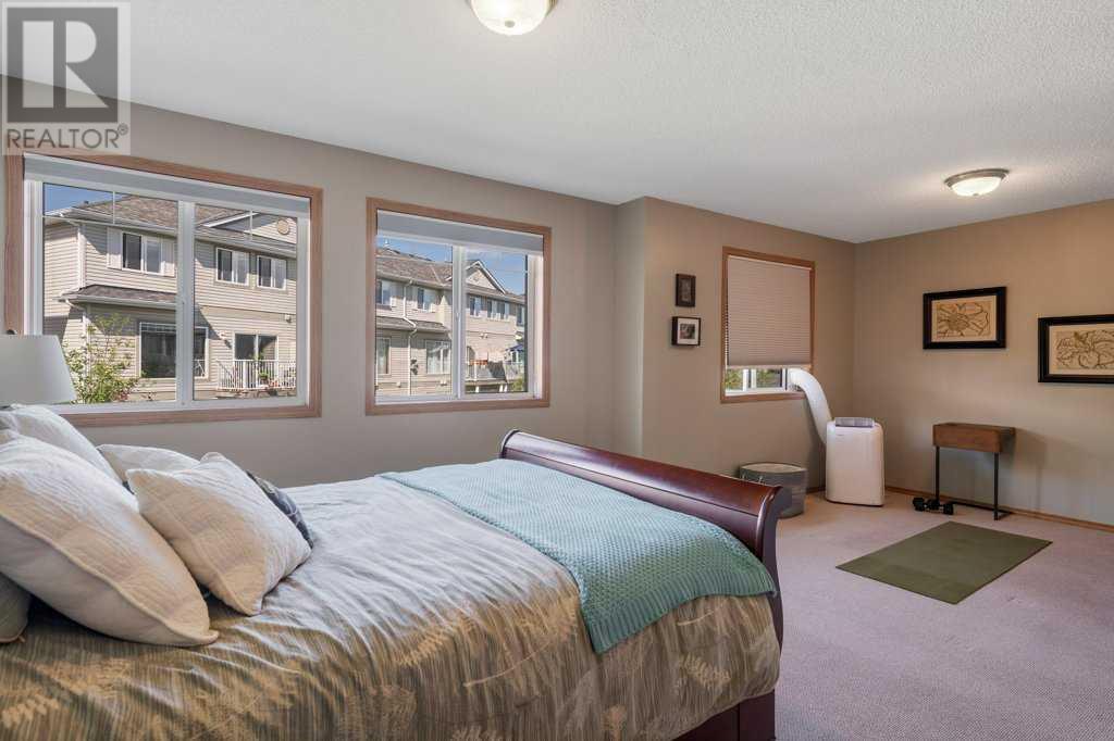 204 Rocky Vista Circle Nw, Calgary, Alberta  T3G 5B9 - Photo 27 - A2202430