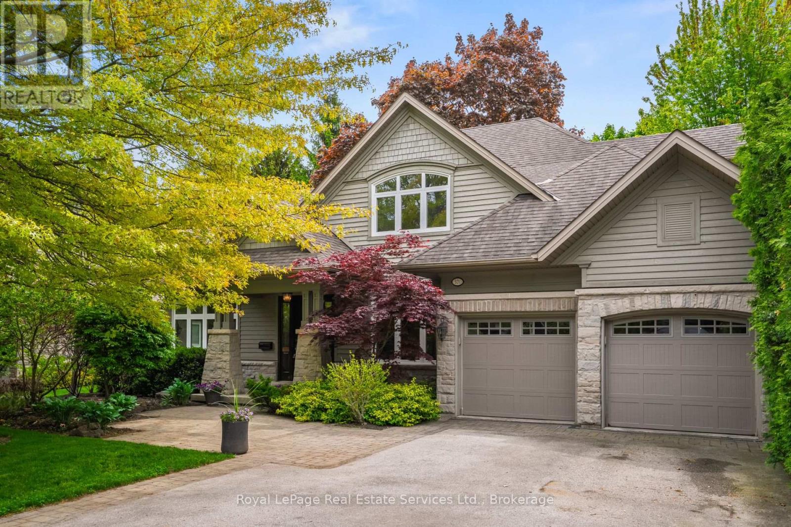 370 CHRISTINA DRIVE, oakville (sw southwest), Ontario