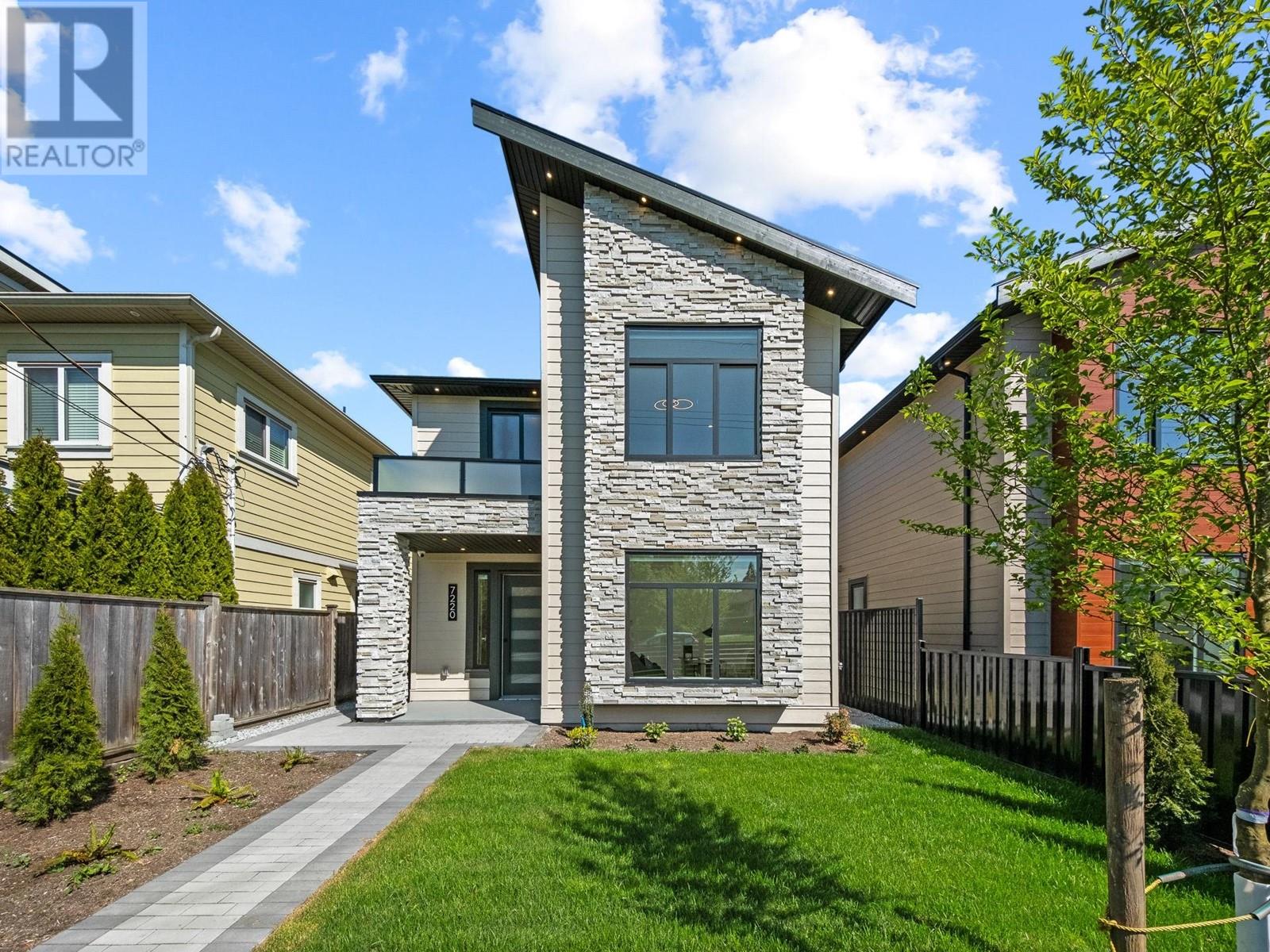 7220 RAILWAY AVENUE, Richmond, British Columbia