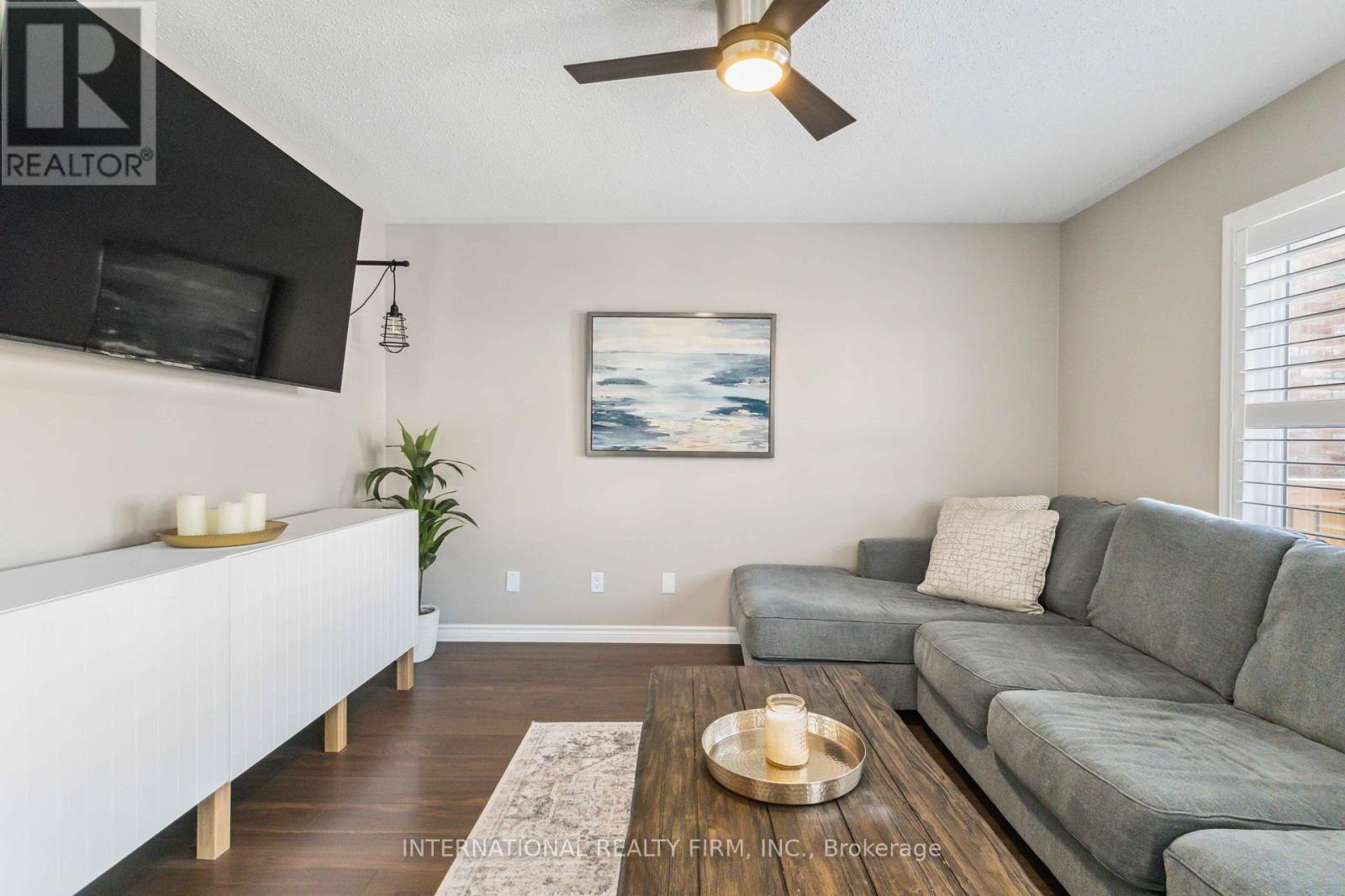 4 Art Welsh Lane, Brock (Sunderland), Ontario  L0C 1H0 - Photo 5 - N12181730