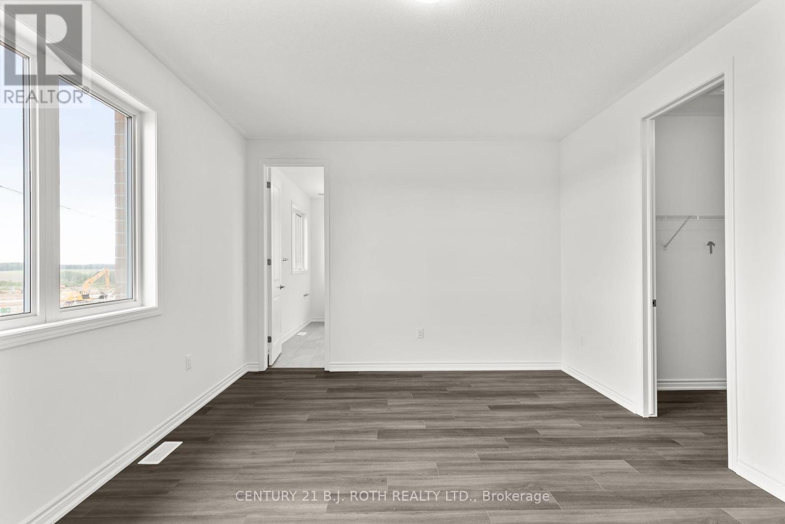 61 Suzuki Street, Barrie, Ontario  L9Y 0Y7 - Photo 17 - S12181696