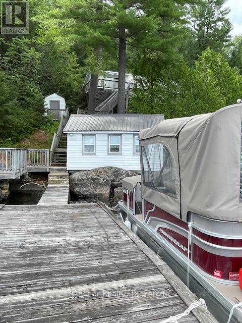 10167 Little Hawk-West Sho, Algonquin Highlands, Ontario  K0M 1S0 - Photo 48 - X12181812