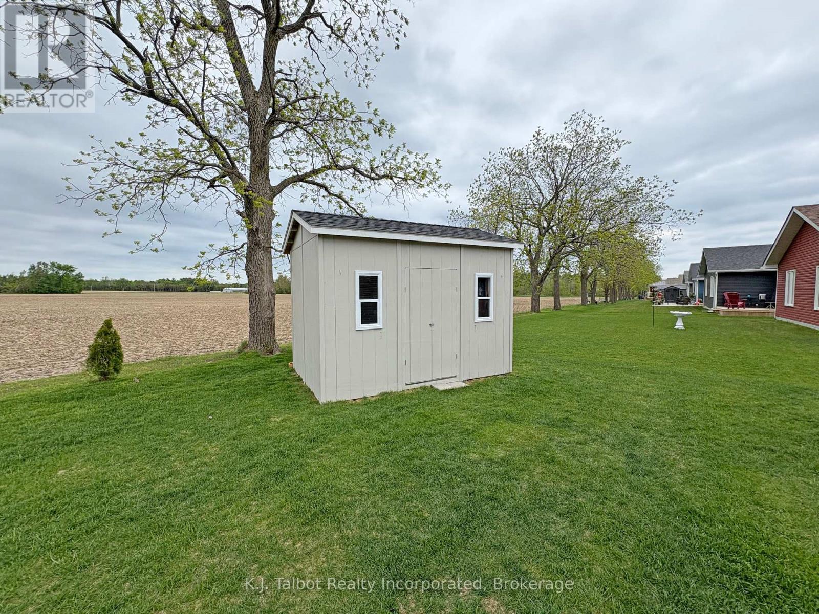 119 Lake Breeze Drive, Ashfield-Colborne-Wawanosh, Ontario  N7A 0C6 - Photo 34 - X12181850