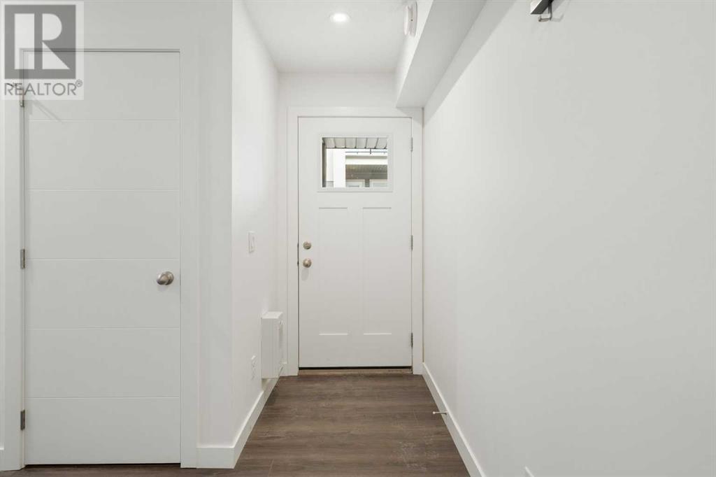 Property at 122 Spring Creek Common SW image 4