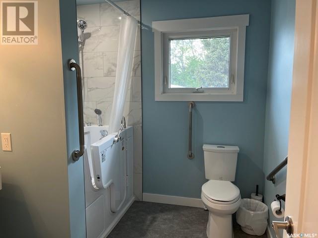 400 Centre Street, Caronport, Saskatchewan  S0H 0S0 - Photo 21 - SK007539