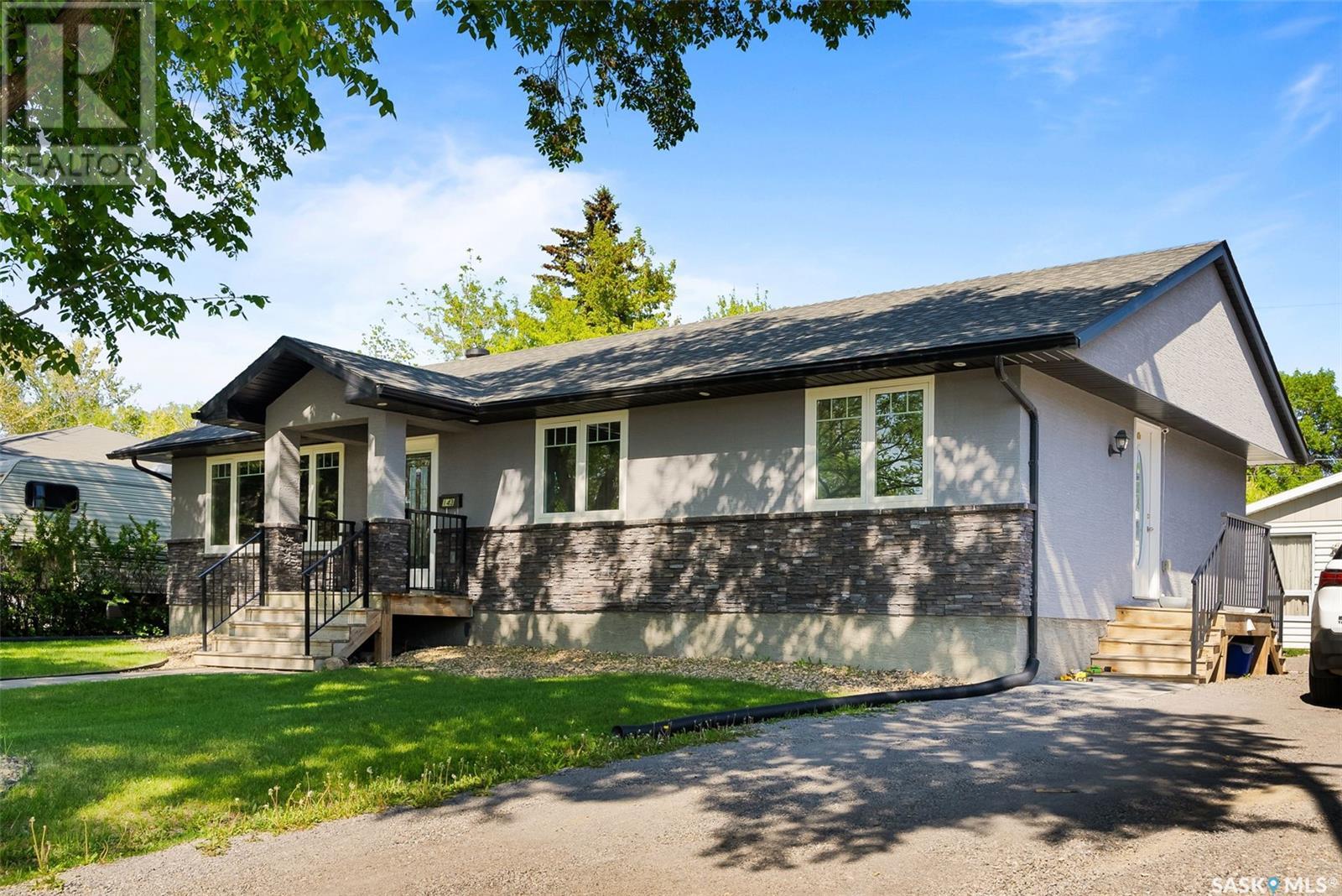 143 Montreal STREET N, regina, Saskatchewan