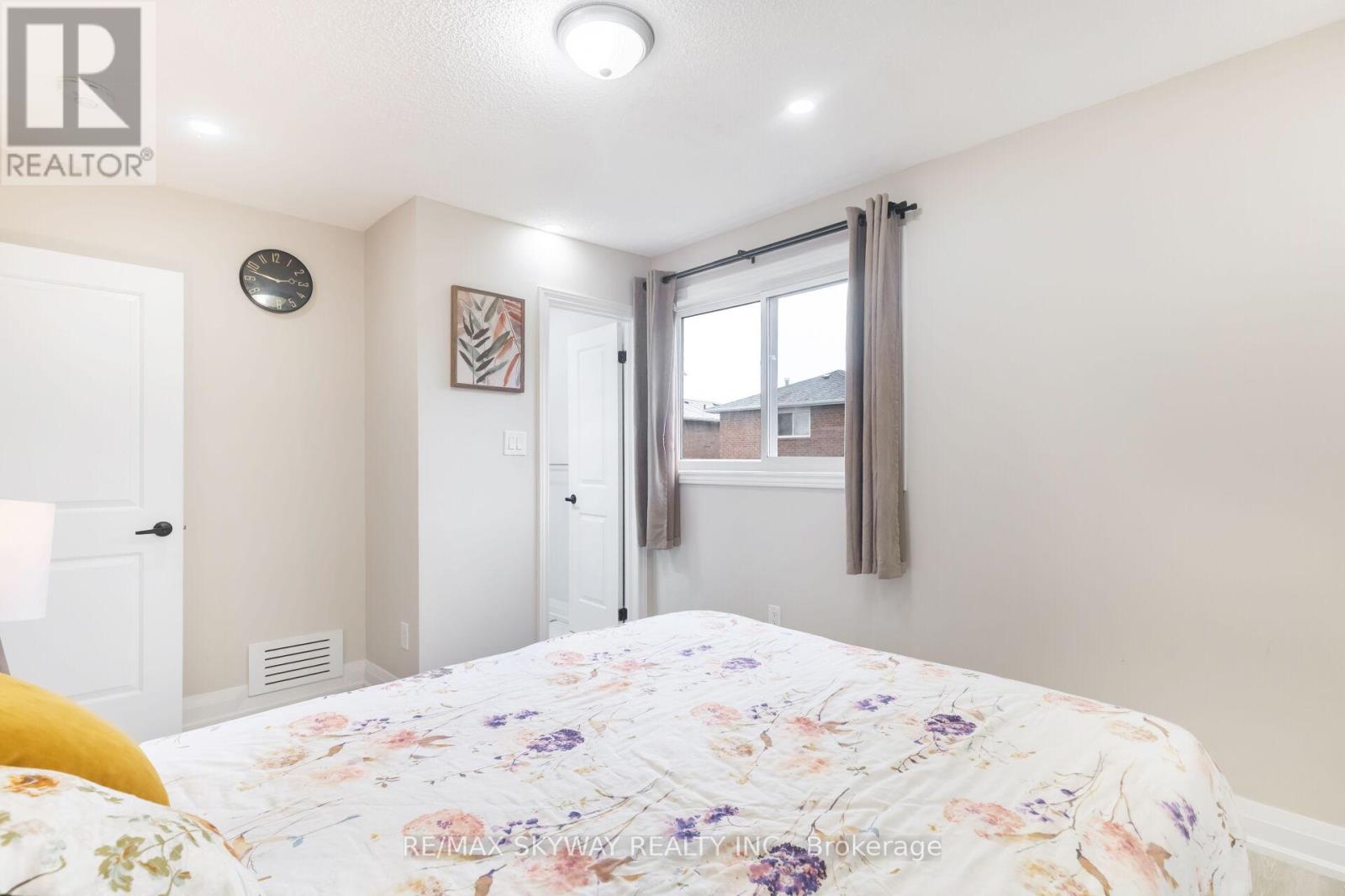 19 Alabaster Drive, Brampton (Brampton North), Ontario  L6V 4E5 - Photo 25 - W12181727