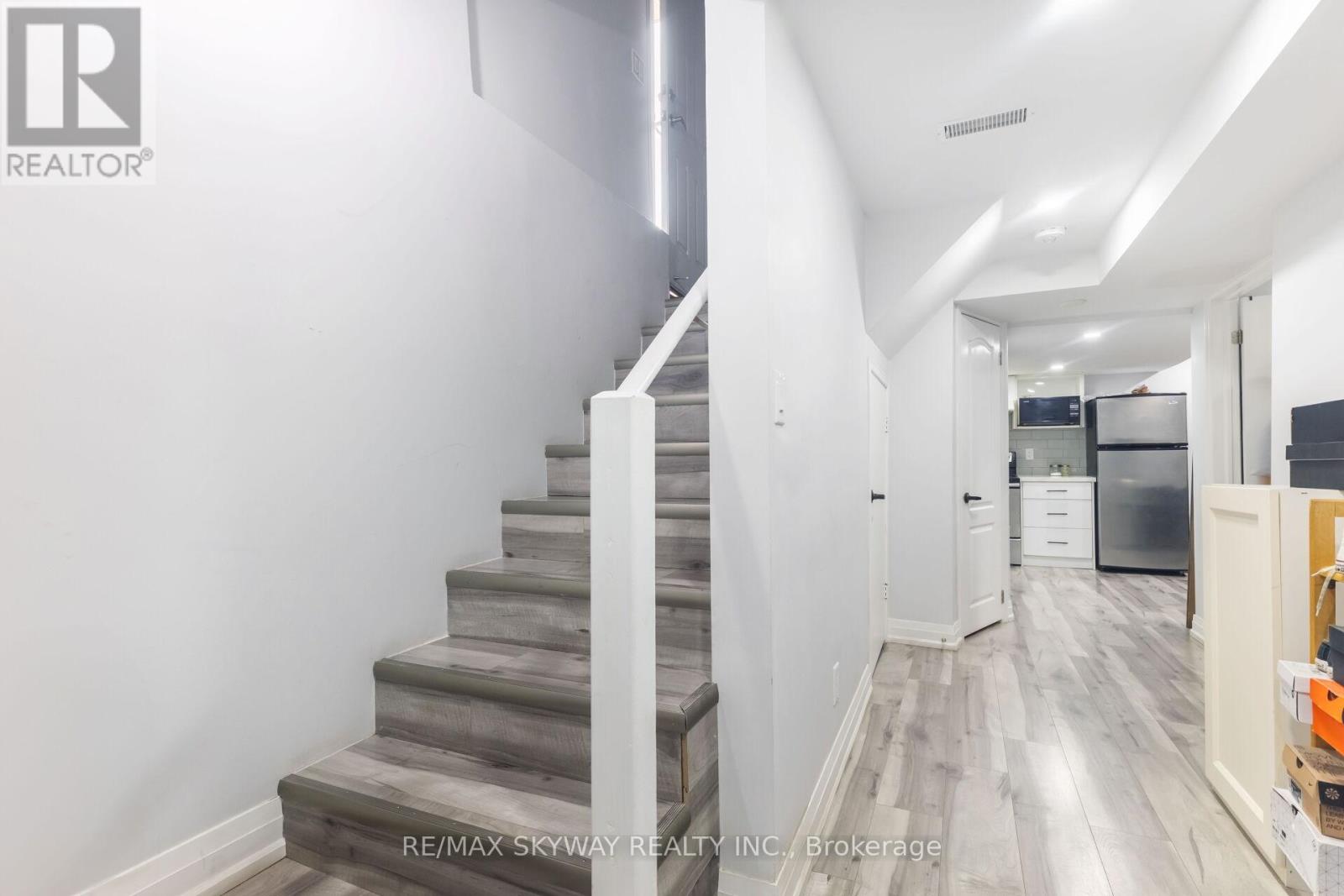 19 Alabaster Drive, Brampton (Brampton North), Ontario  L6V 4E5 - Photo 36 - W12181727