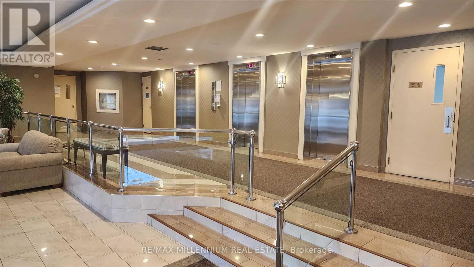 811 - 61 Markbrook Lane, Toronto (Mount Olive-Silverstone-Jamestown), Ontario  M9V 5E7 - Photo 24 - W12181746