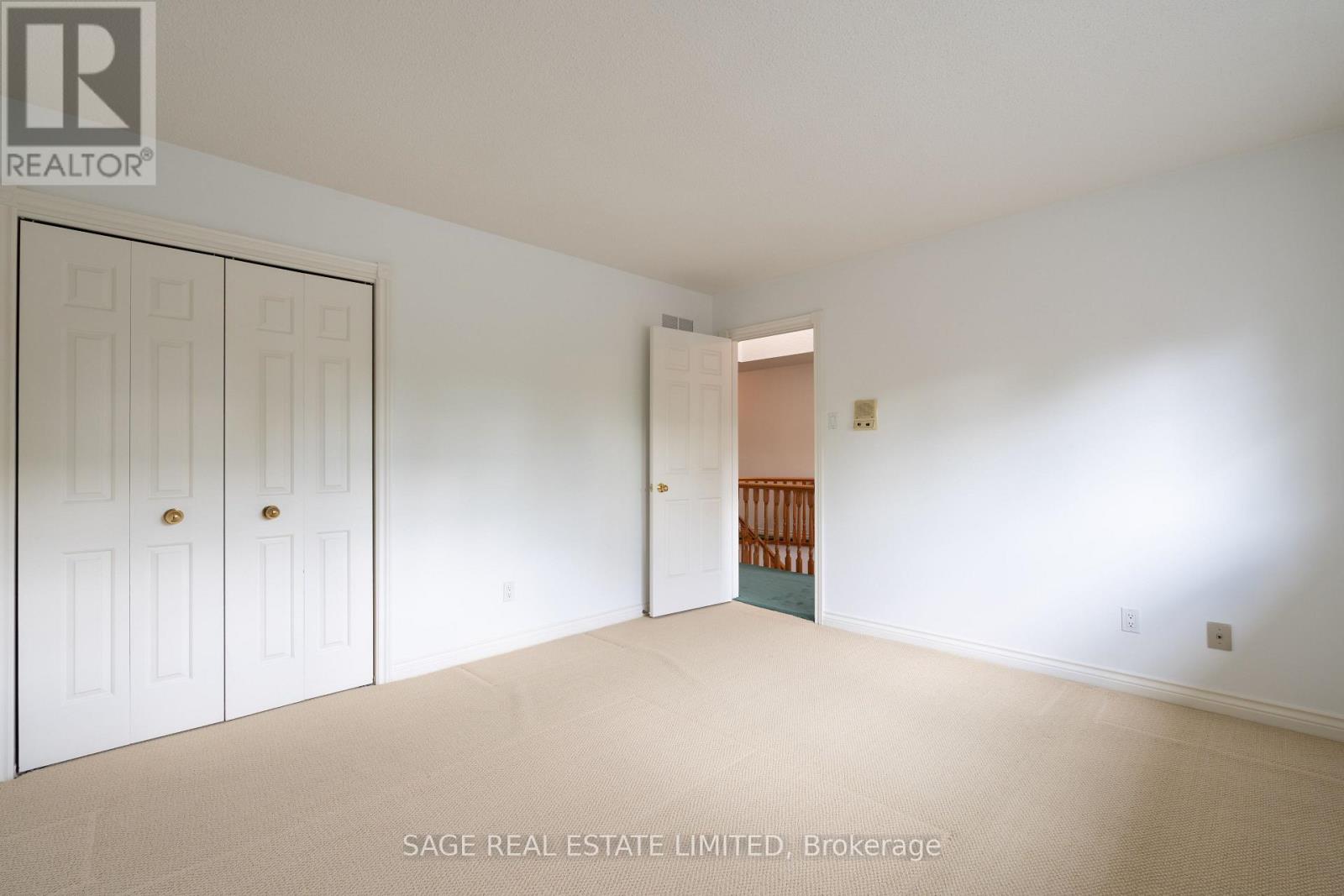 172 Burnhamthorpe Road, Toronto, Ontario  M9A 1H6 - Photo 38 - W12181760
