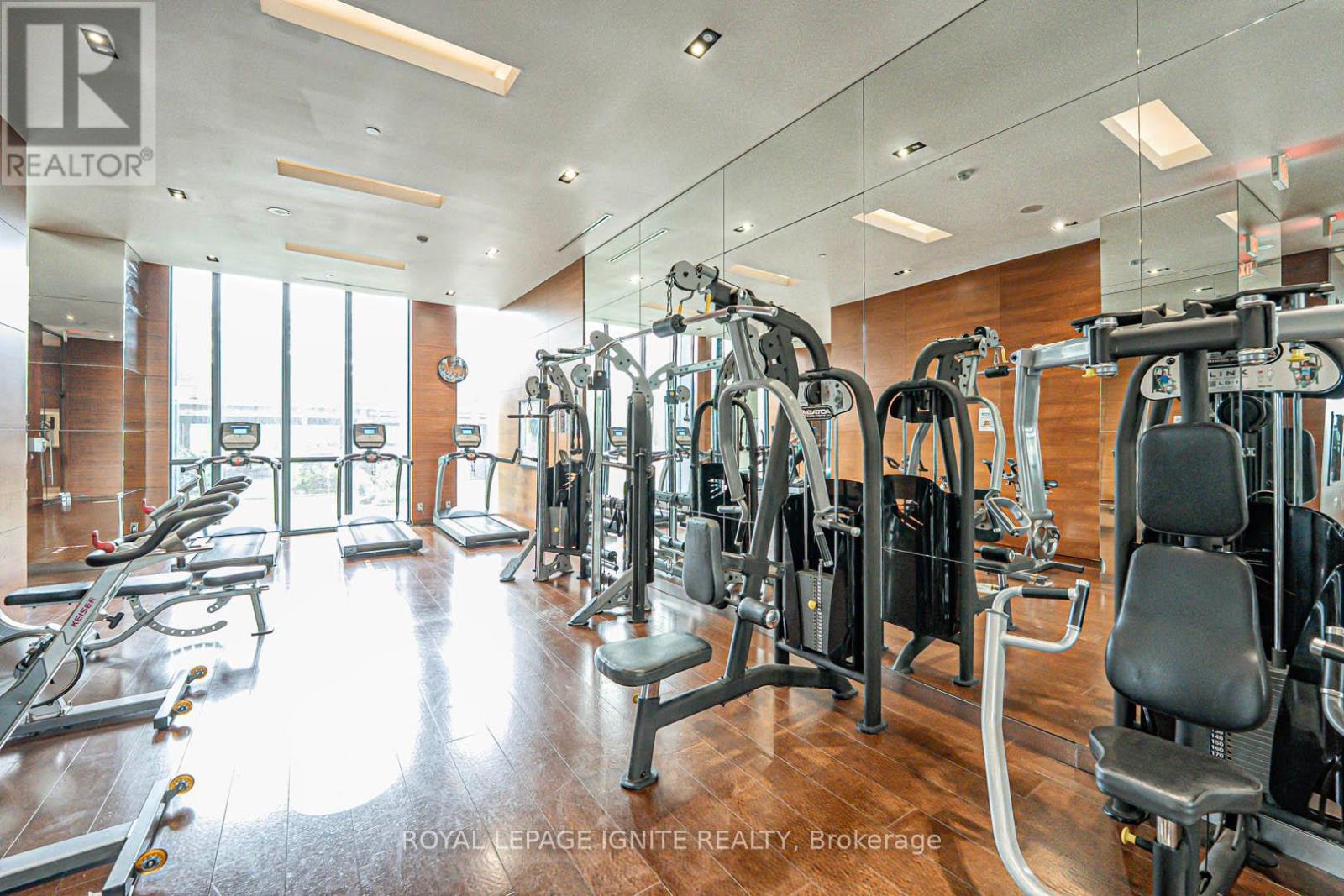 2905 - 5 Valhalla Inn Road, Toronto (Islington-City Centre West), Ontario  M9B 0B1 - Photo 29 - W12181767